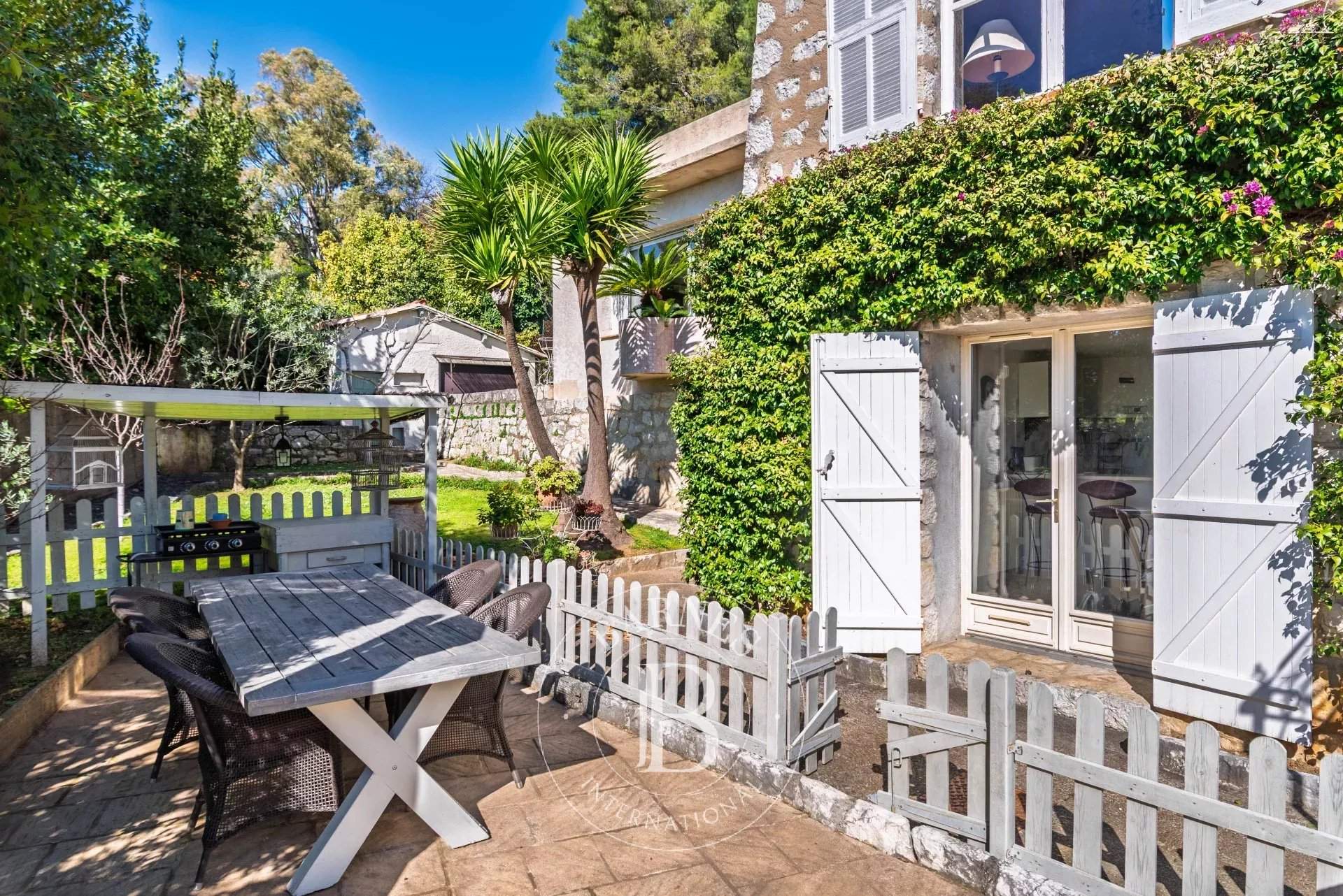 Saint-Paul-de-Vence  - Villa 6 Pi&egrave;ces 4 Chambres - picture 16