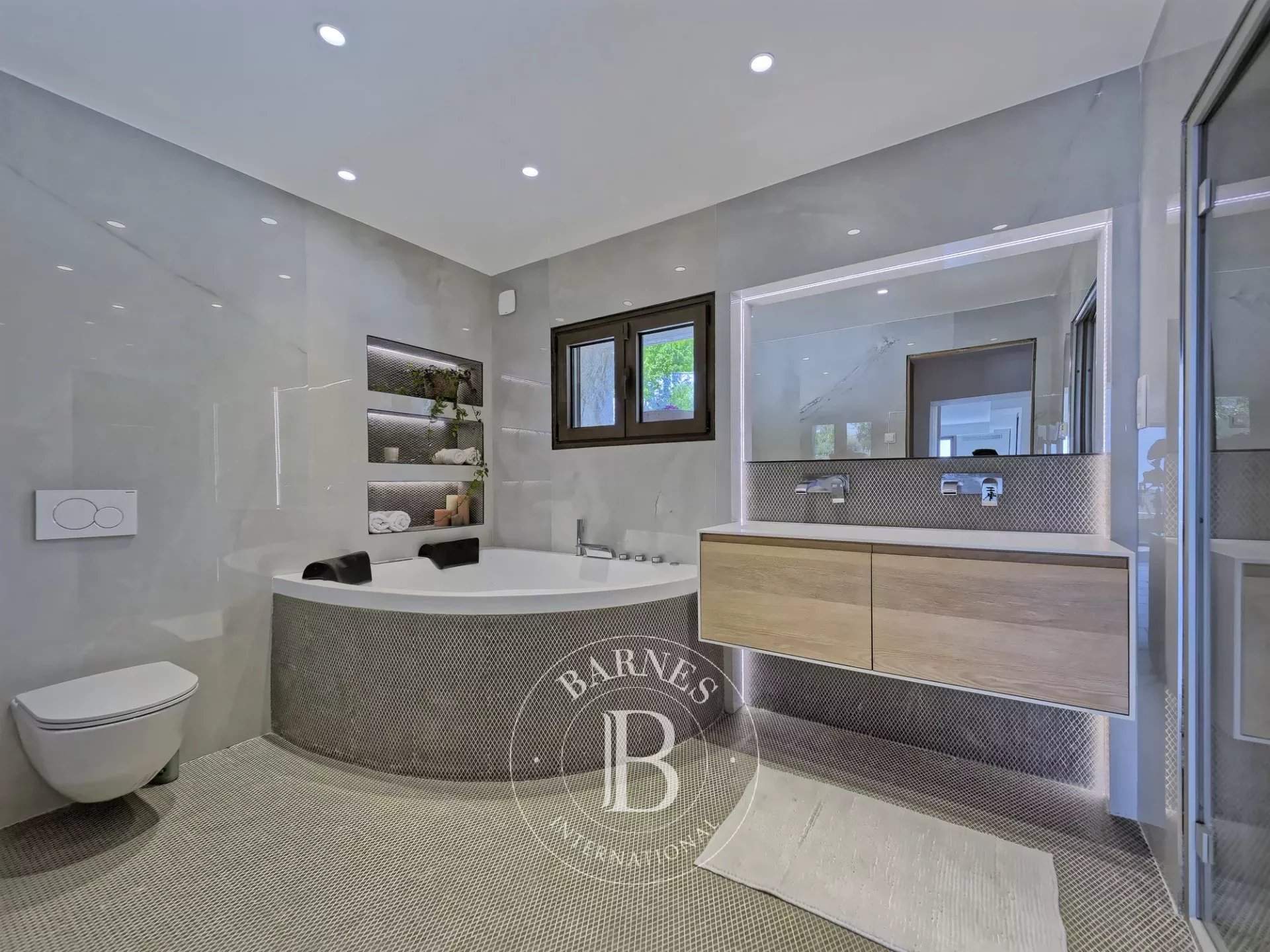 Saint-Paul-de-Vence  - Villa 7 Pi&egrave;ces 4 Chambres - picture 14