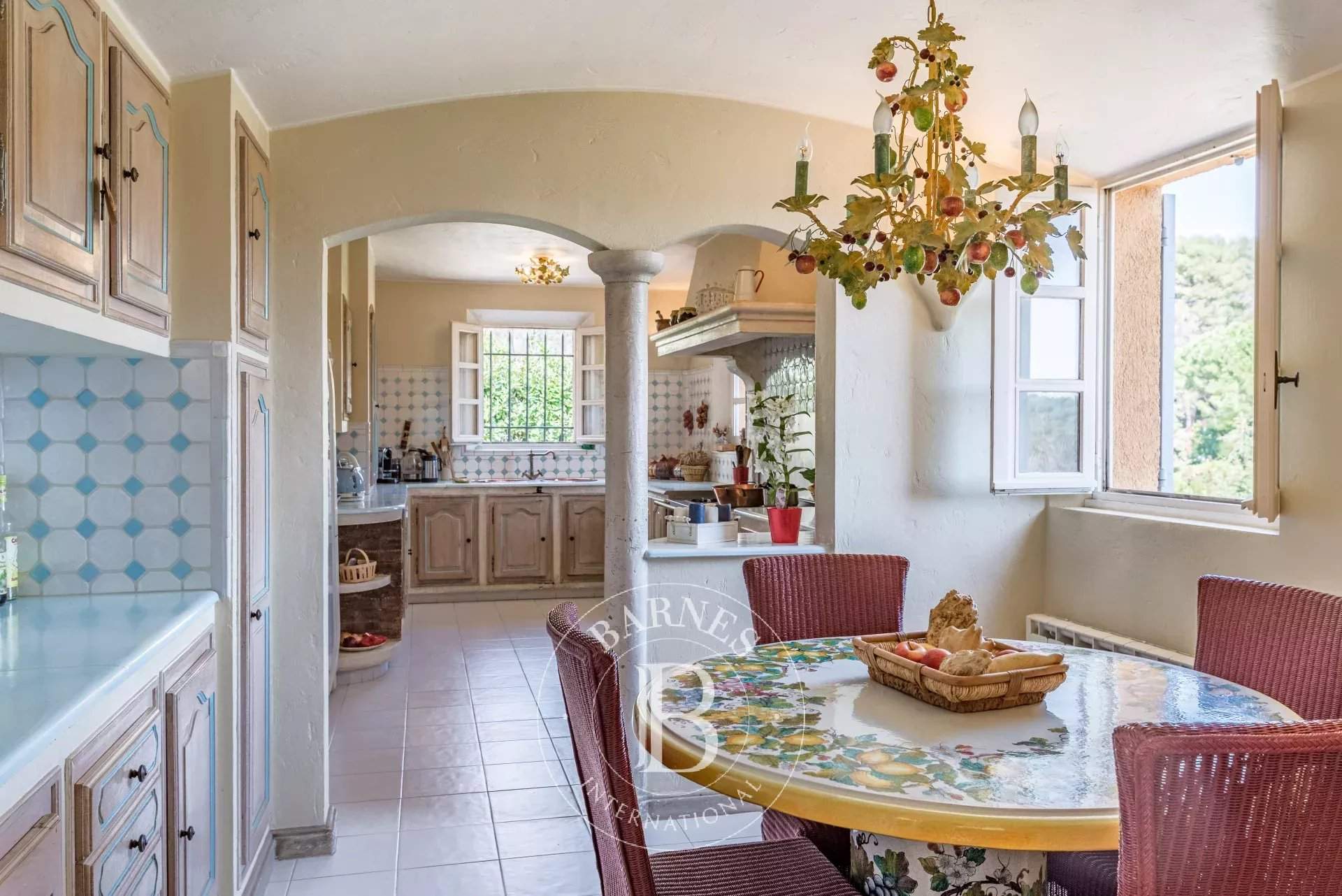 Saint-Paul-de-Vence  - Villa 5 Bedrooms - picture 7