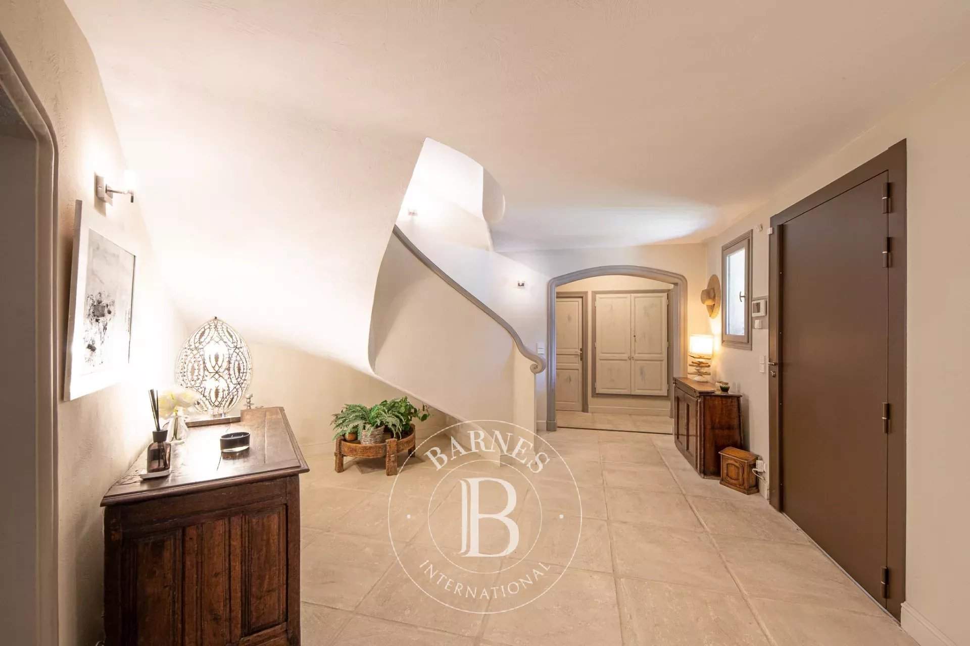 Saint-Paul-de-Vence  - Villa 10 Pièces 6 Chambres - picture 13