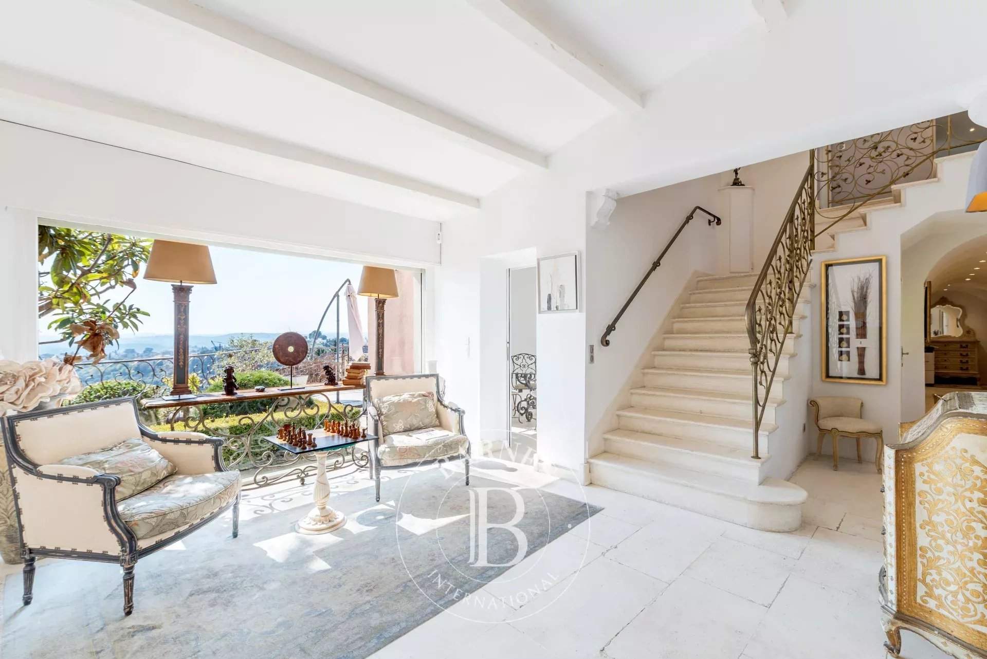 Cagnes-sur-Mer  - Villa 7 Pi&egrave;ces 5 Chambres - picture 6