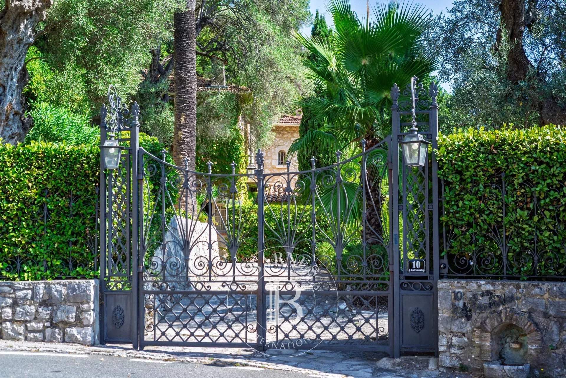 Saint-Paul-de-Vence  - Villa 7 Bedrooms - picture 2