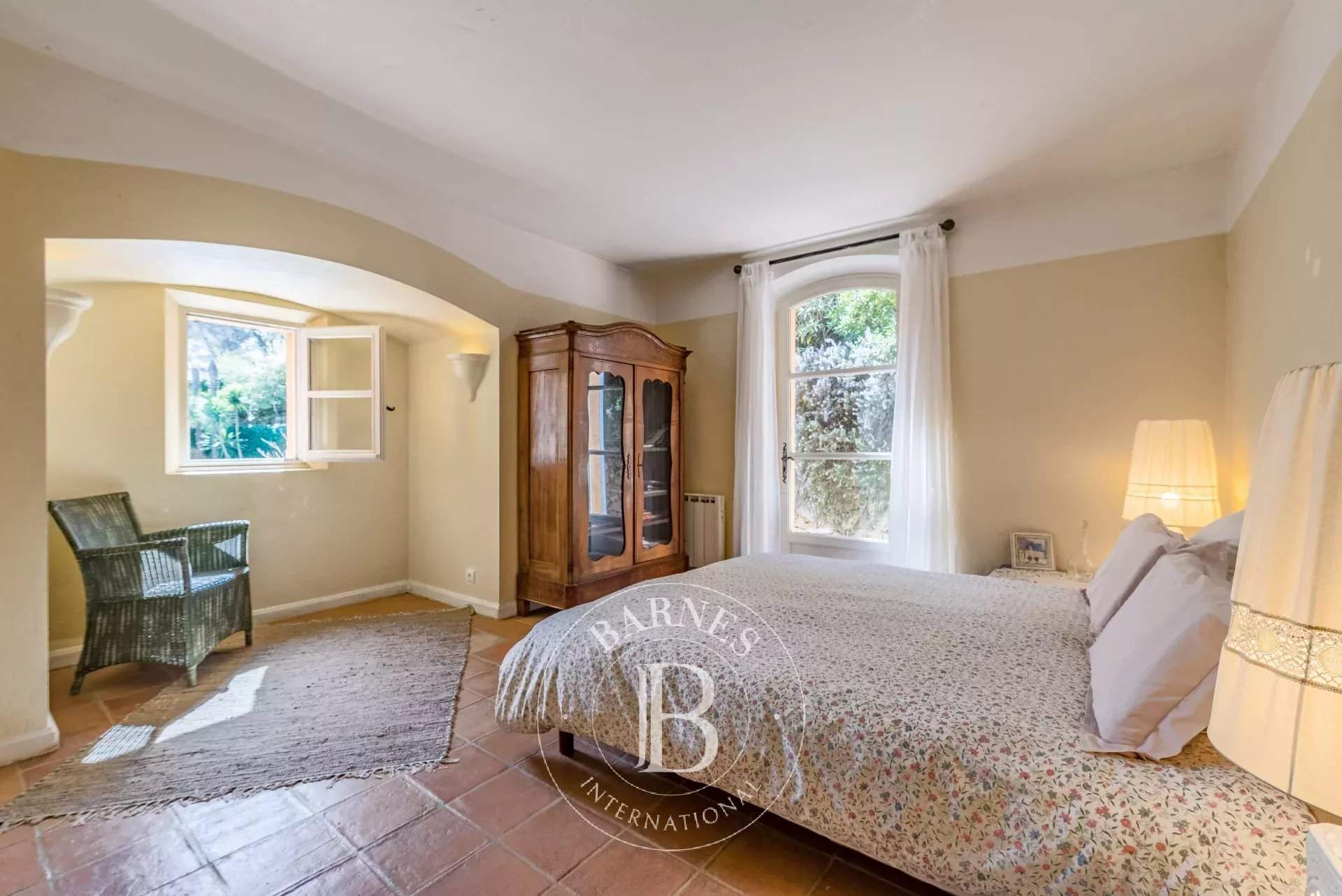 Saint-Paul-de-Vence  - Villa 5 Bedrooms - picture 8