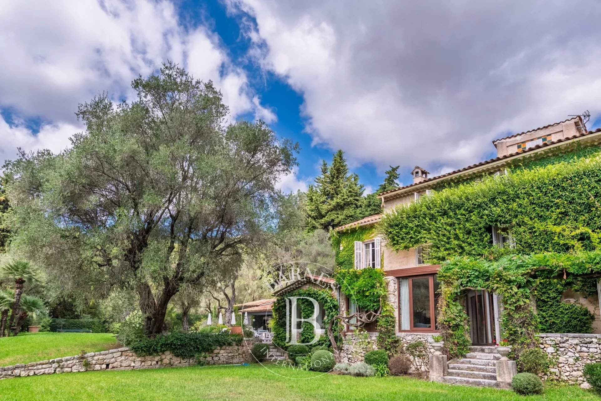 Vence  - Villa 9 Bedrooms - picture 2