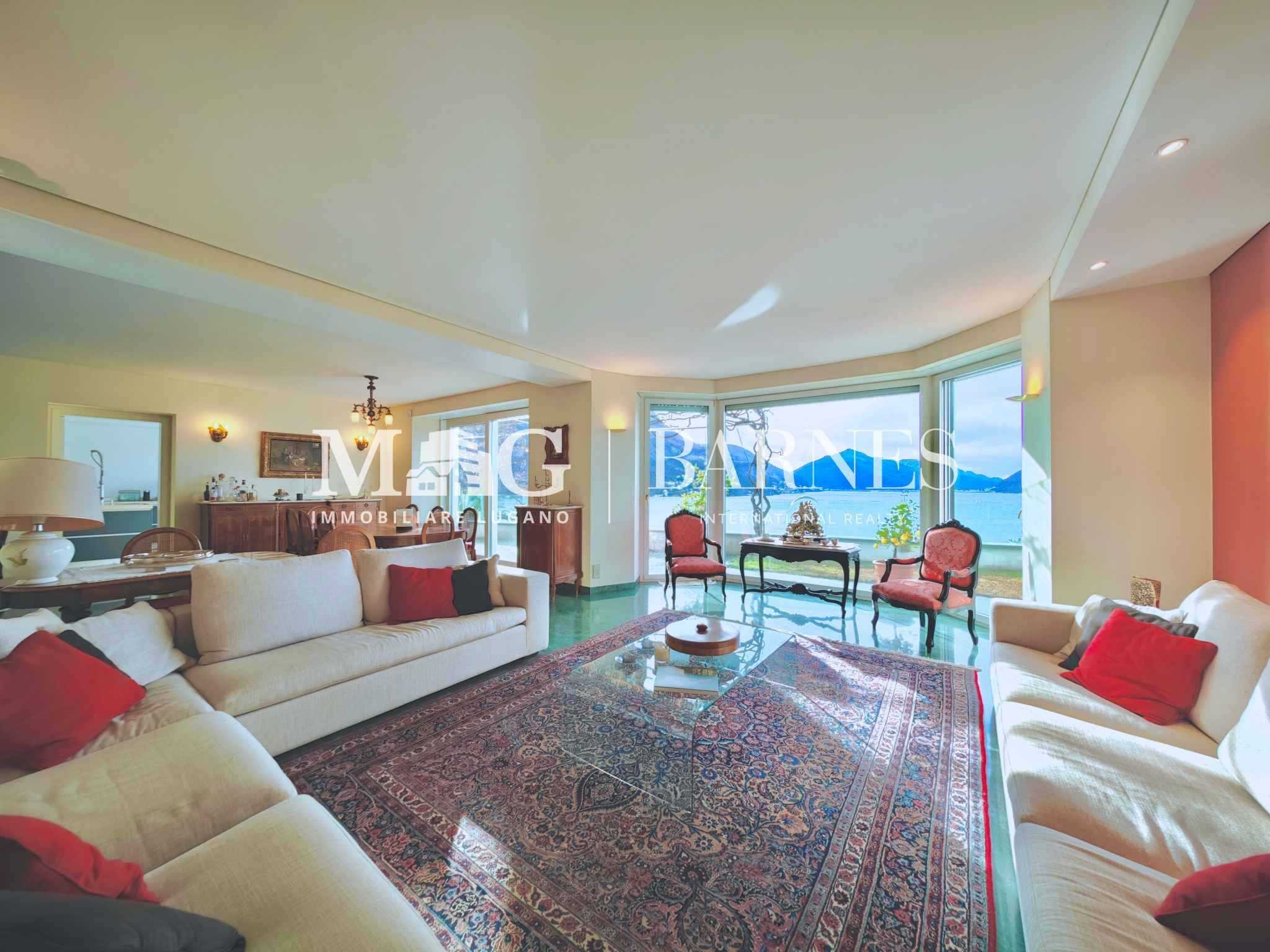 6900  - Apartment 4 Bedrooms