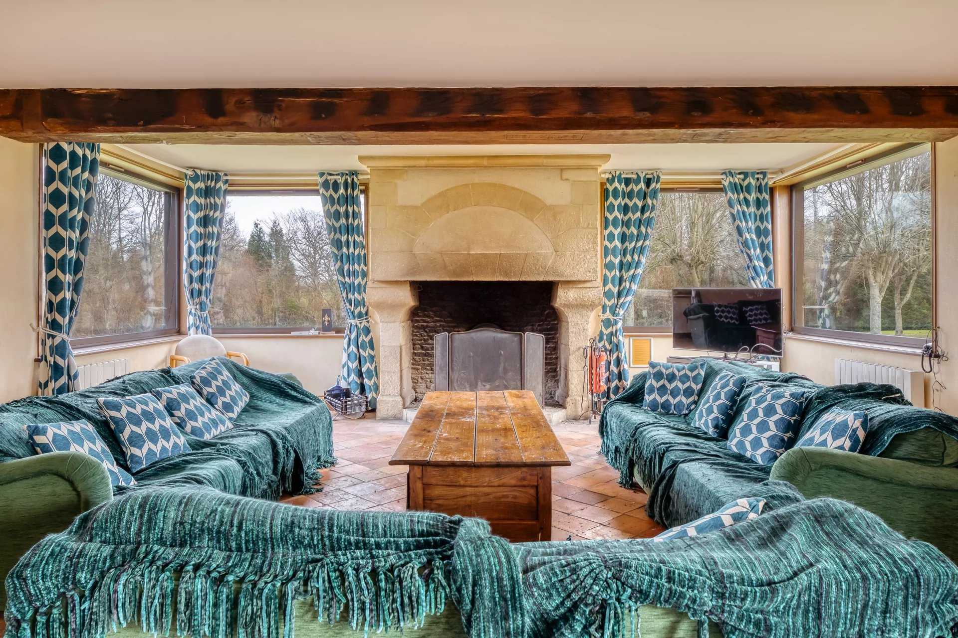 Saint-Arnoult  - Maison 10 Pi&egrave;ces 9 Chambres