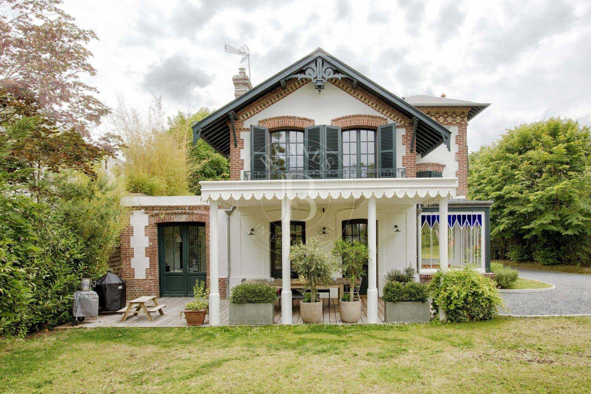 Tourgéville  - Villa 5 Bedrooms