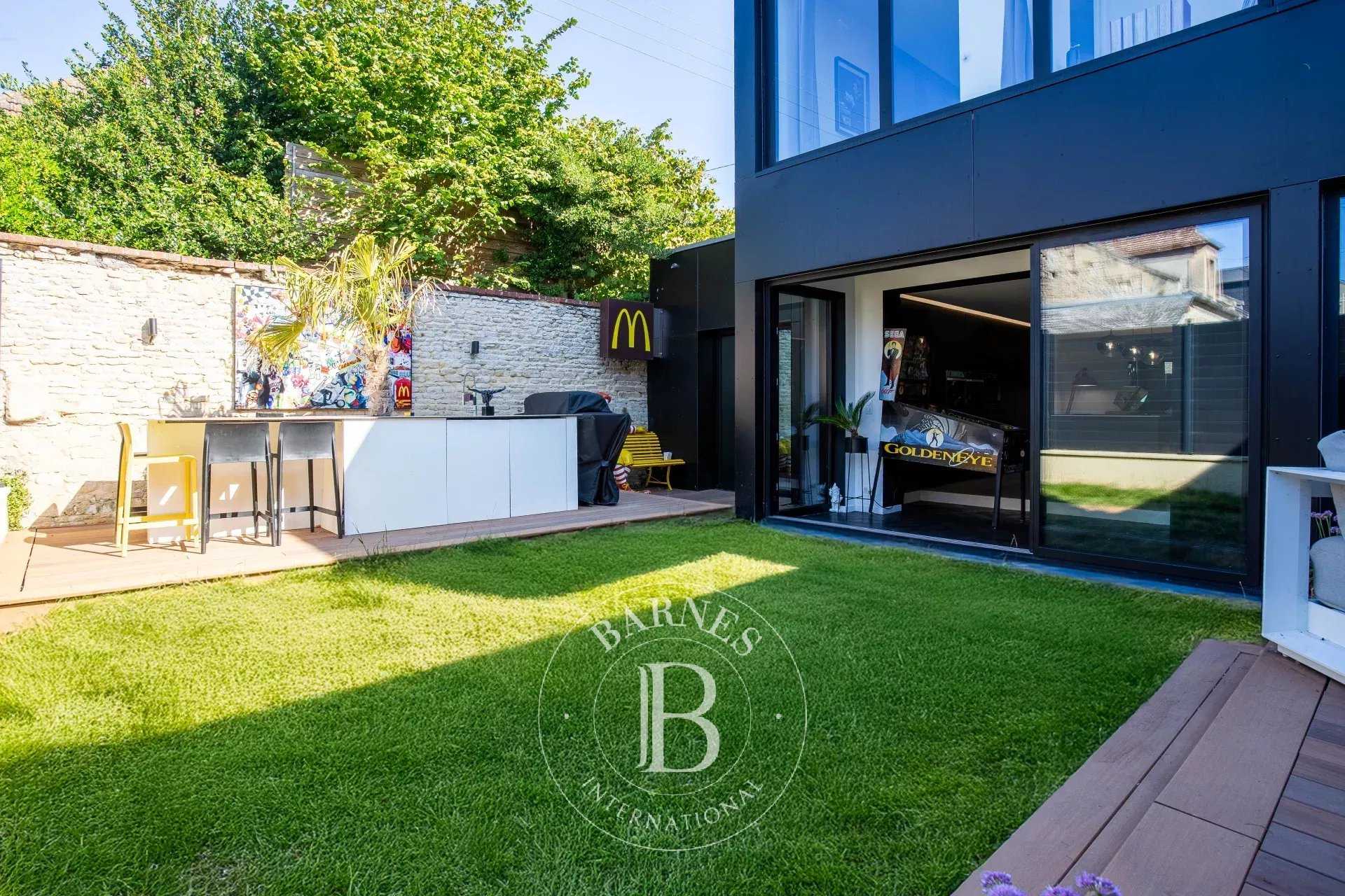 Caen  - House 3 Bedrooms