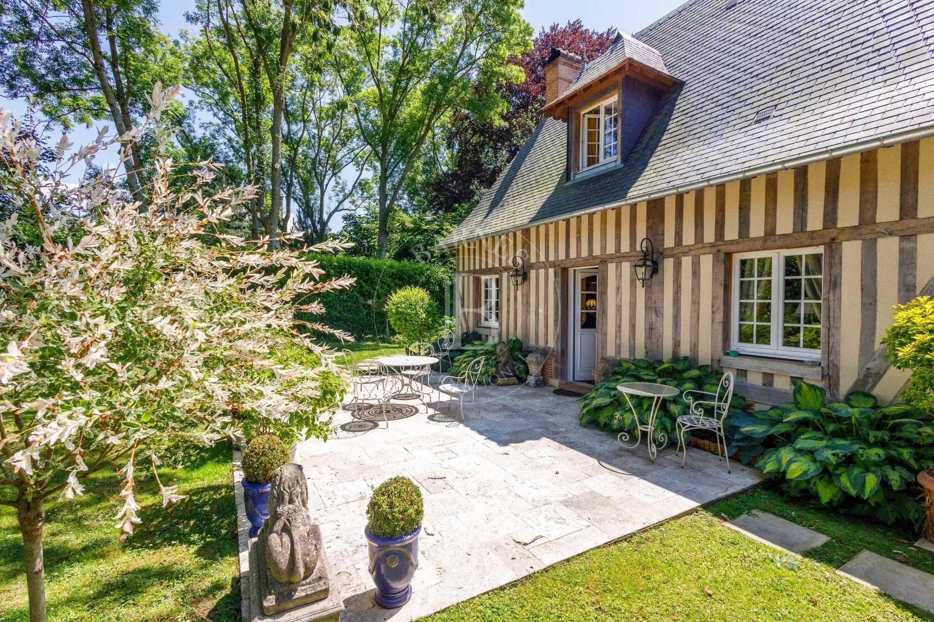 Tourgéville  - Propriété 11 Pièces 8 Chambres