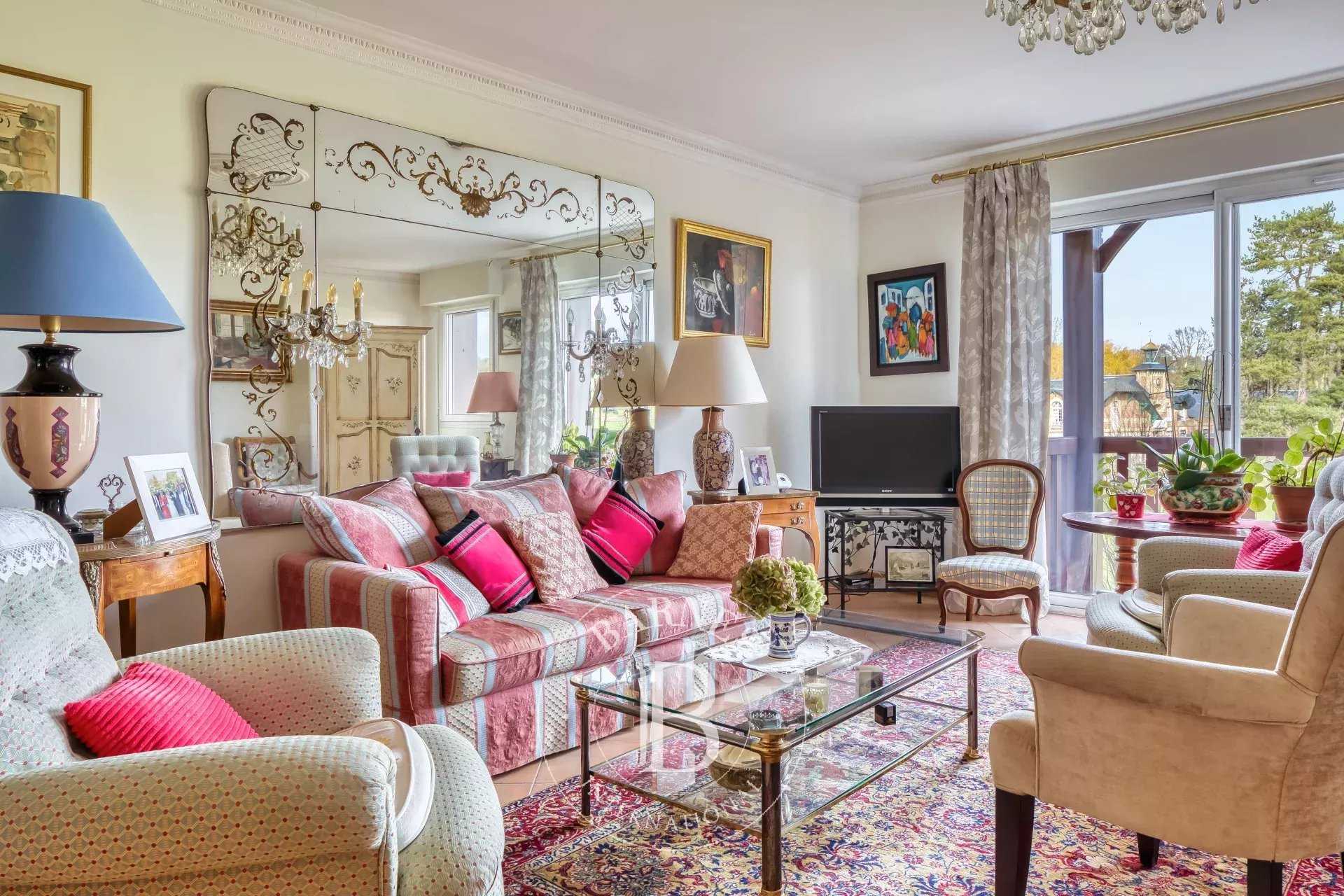 Touques  - Appartement 4 Pi&egrave;ces 3 Chambres