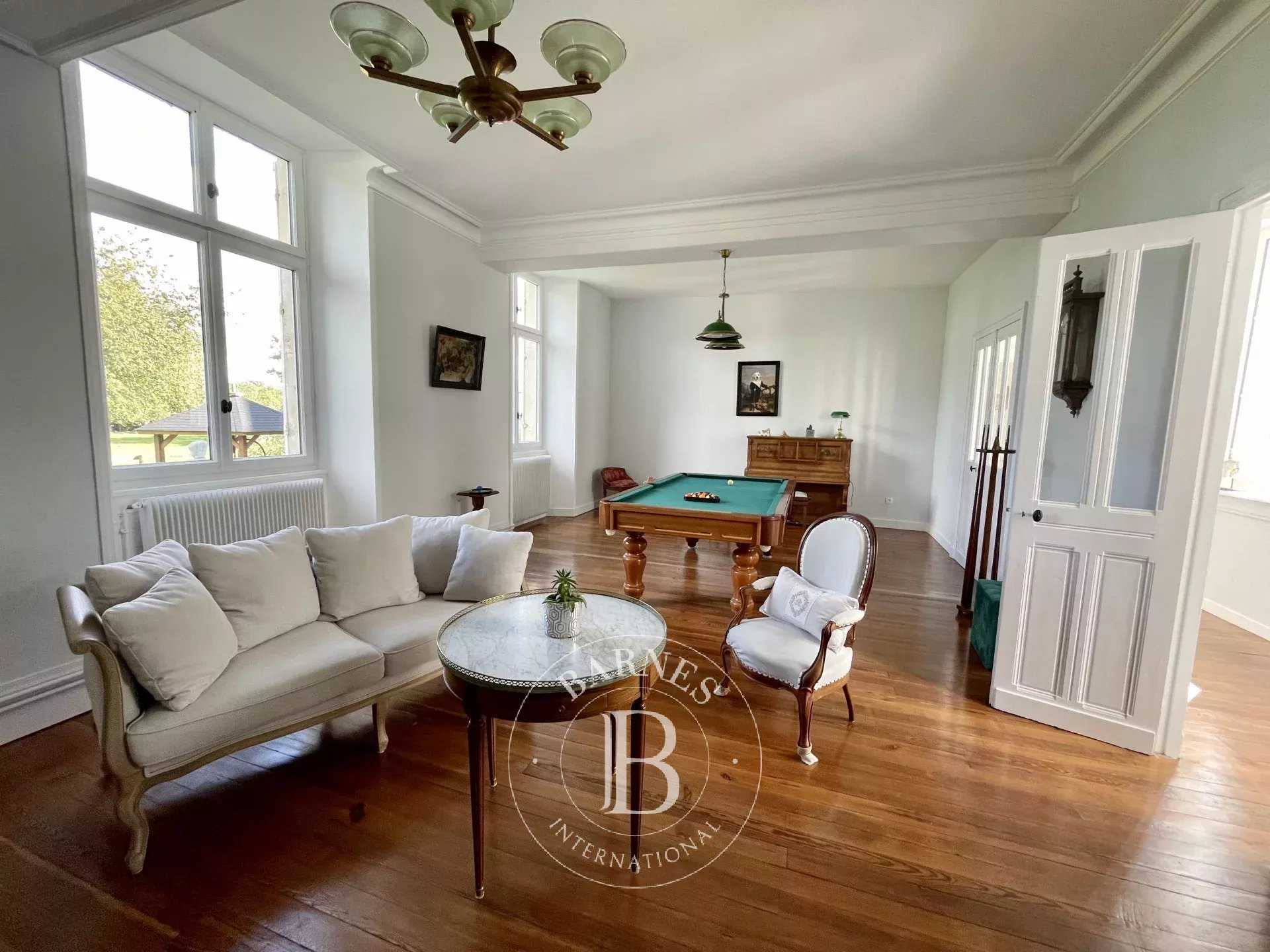 Hottot-les-Bagues  - Casa 11 Cuartos 6 Habitaciones