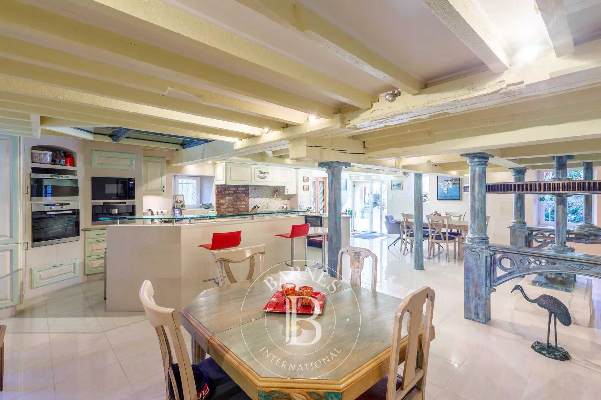 Thaon  - Mill 10 Bedrooms