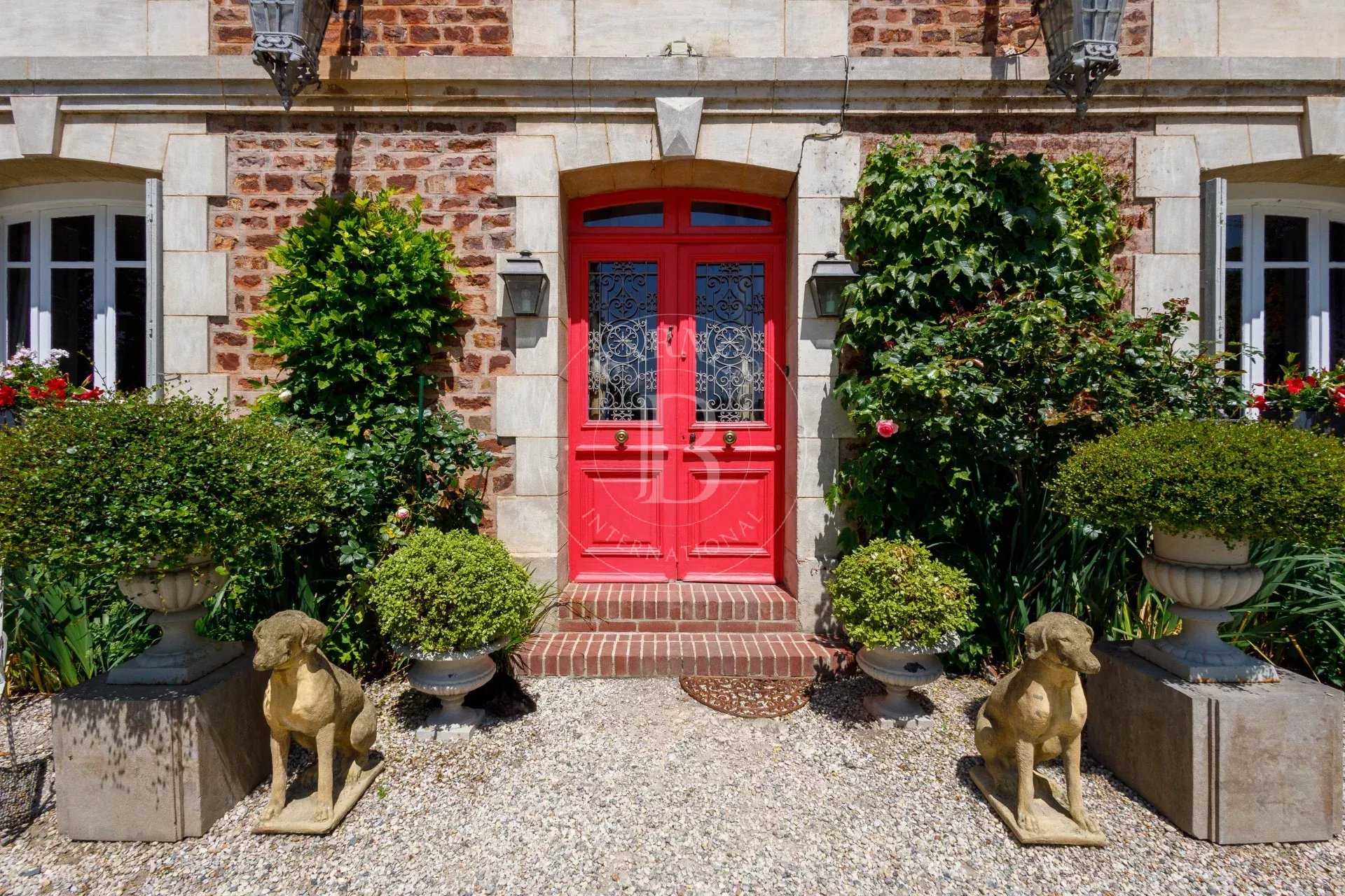 Tourgéville  - Propriété 11 Pièces 8 Chambres