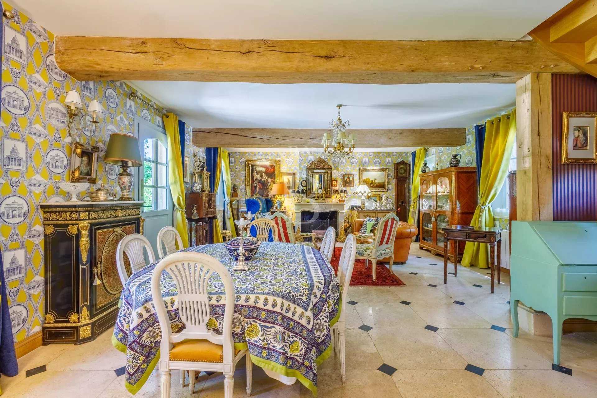 Tourgéville  - Propriété 11 Pièces 8 Chambres