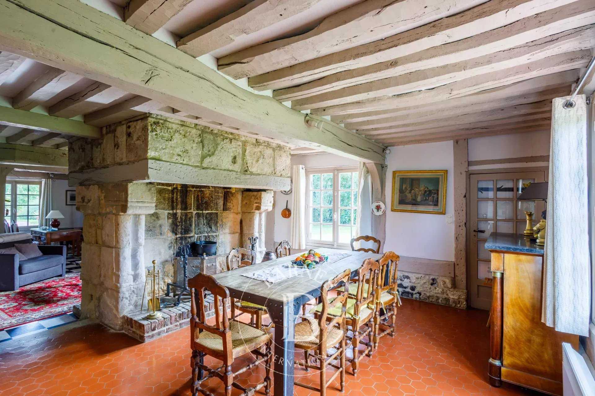 Saint-Gatien-des-Bois  - House 4 Bedrooms