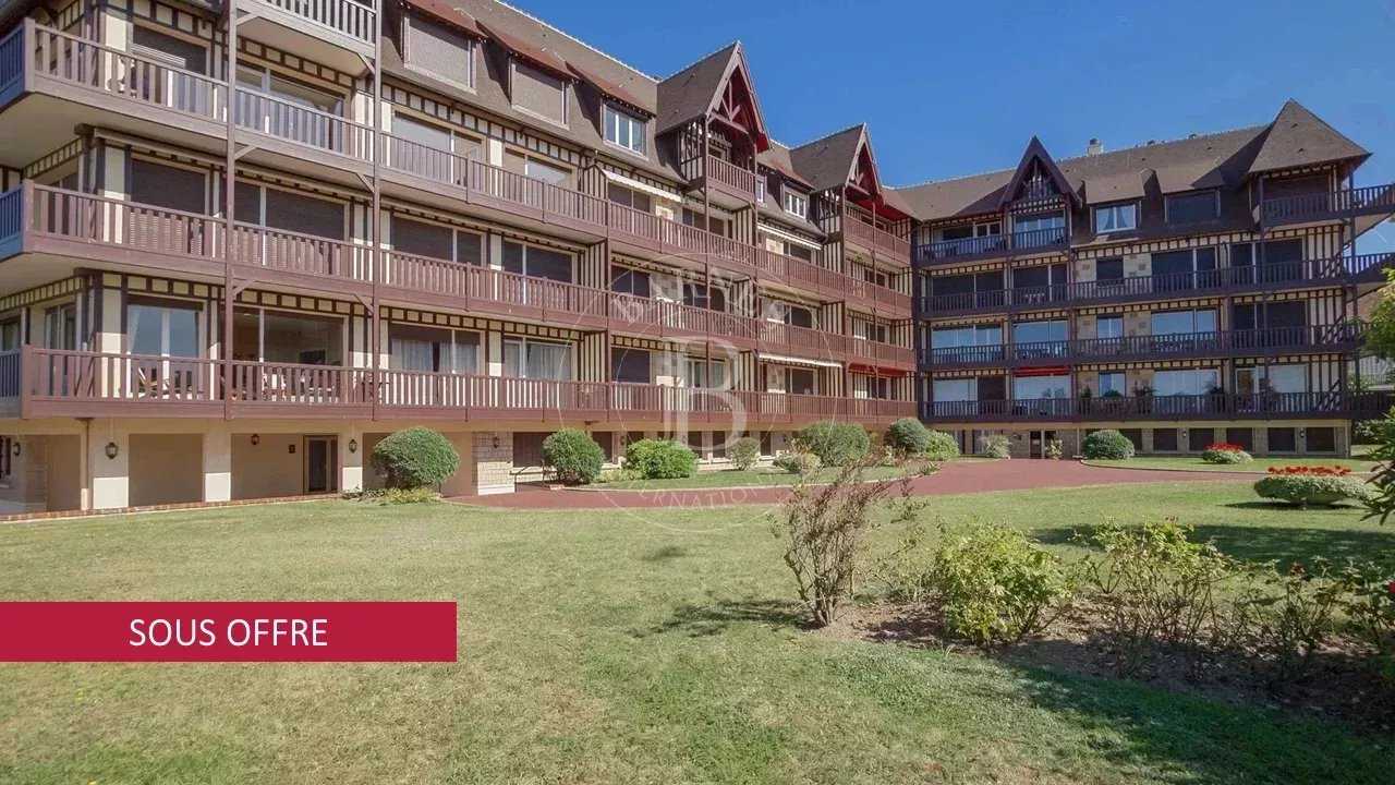 Appartement Deauville  -  ref 85773971 (picture 1)