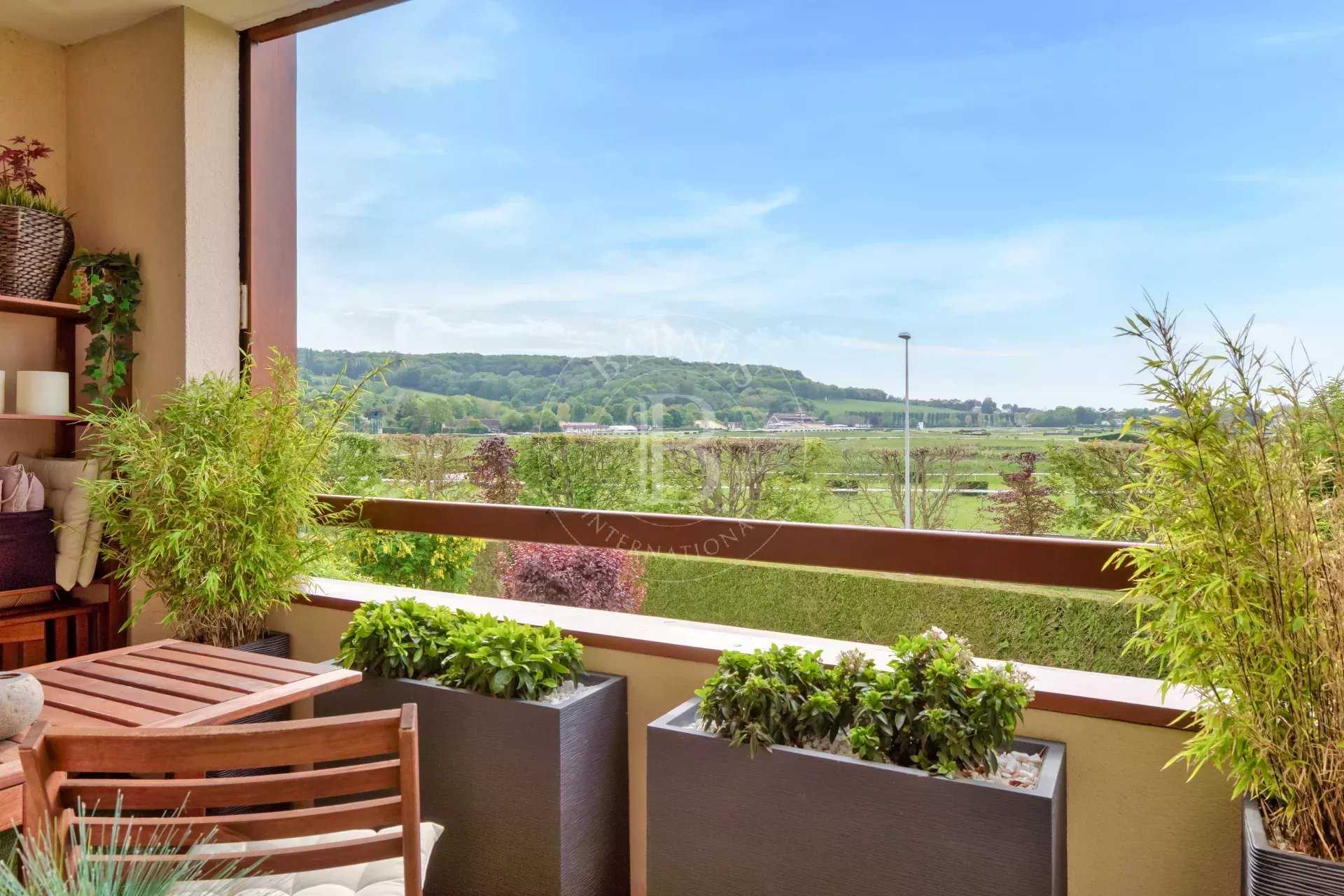Apartment Tourgéville  -  ref 85897329 (picture 1)