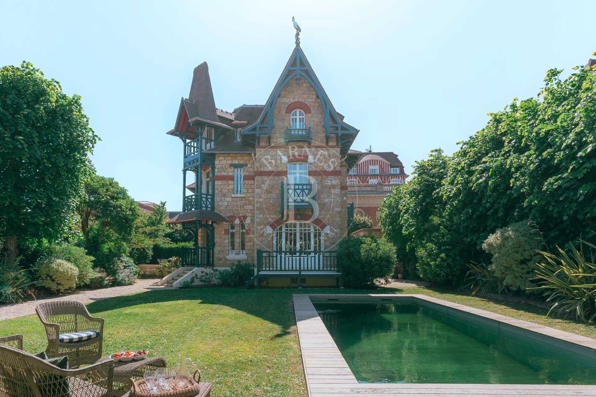 Villa Deauville  -  ref 7610310 (picture 2)