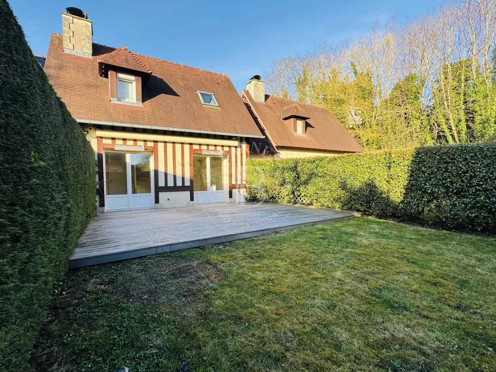 Maison Deauville  -  ref 85770607 (picture 1)
