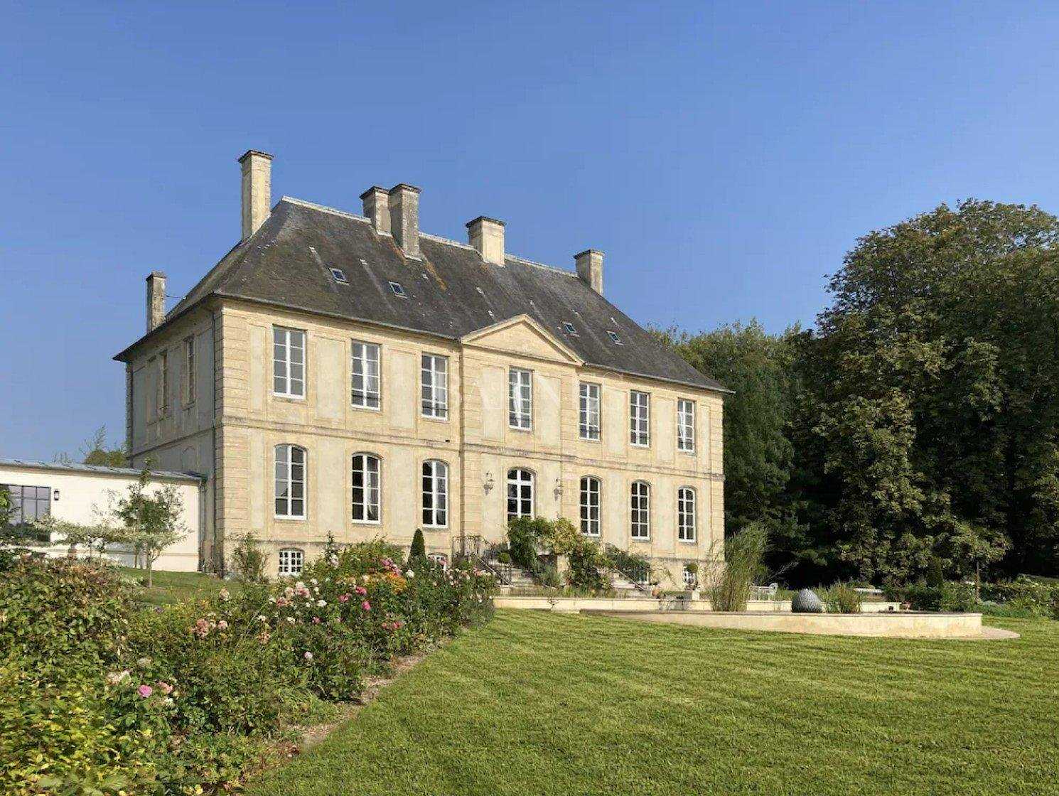 Bayeux  - Maison 12 Pièces 6 Chambres