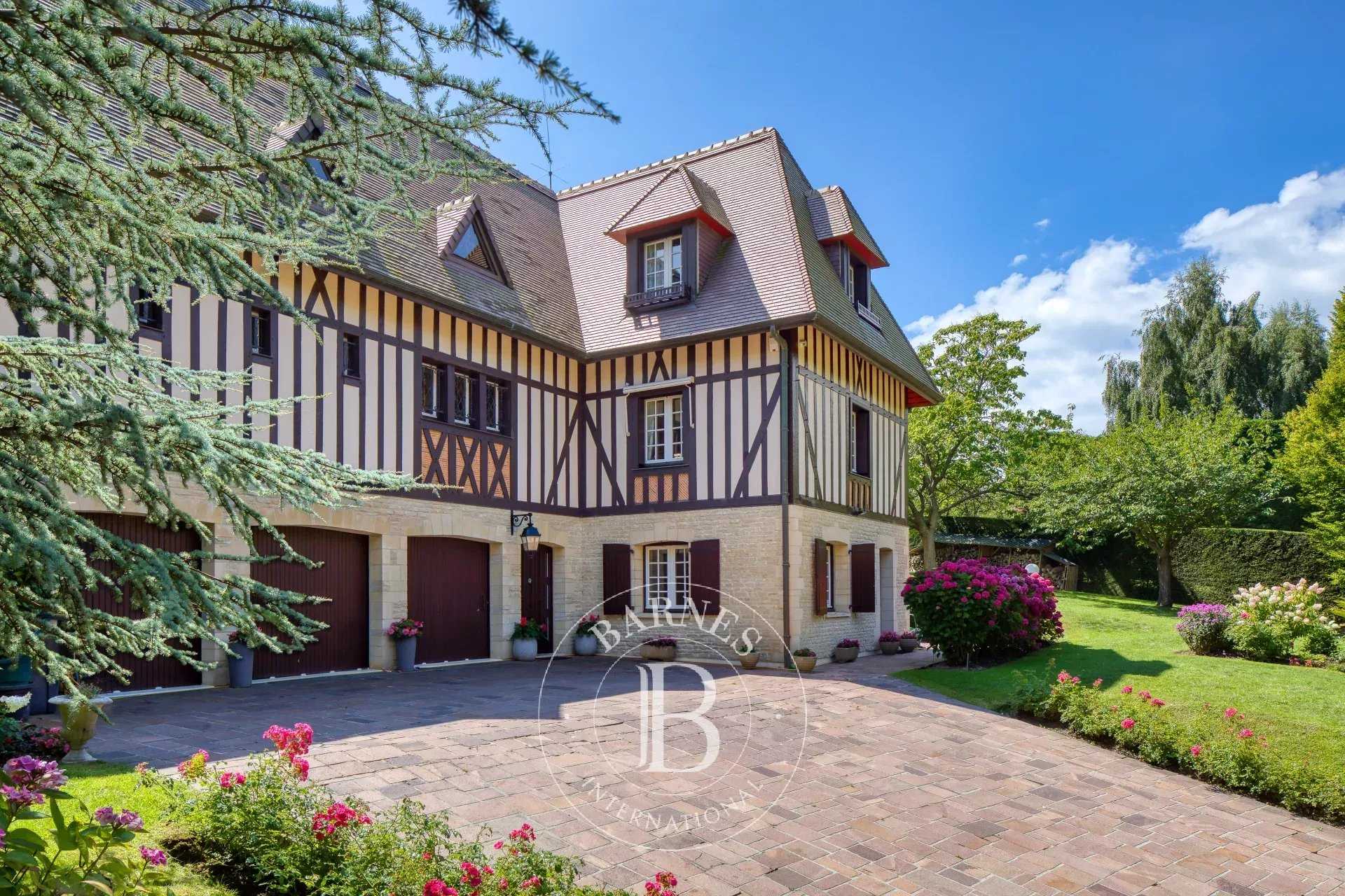 Property Deauville  -  ref 86118471 (picture 3)