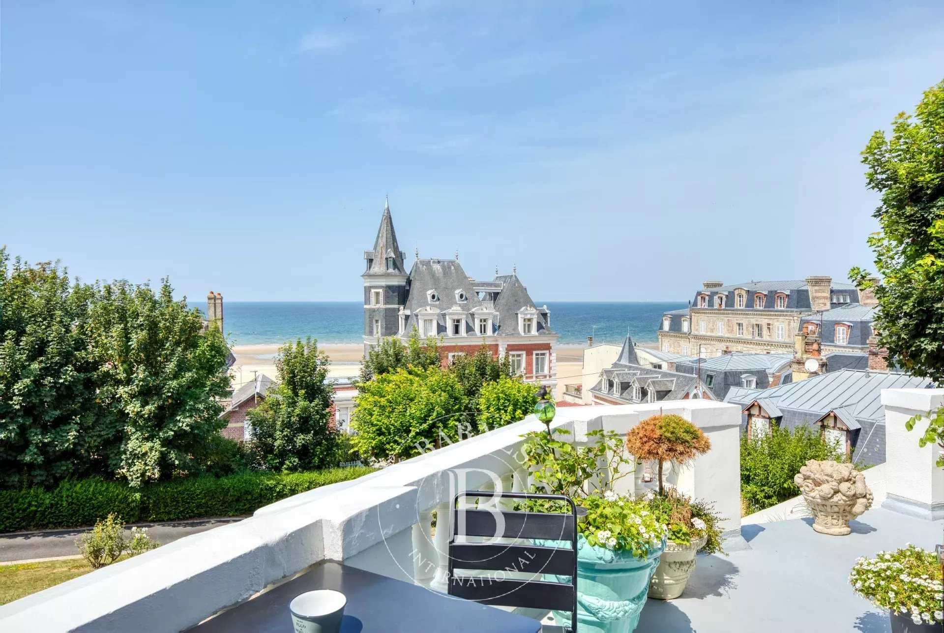Appartement Trouville-sur-Mer  -  ref 87177972 (picture 1)