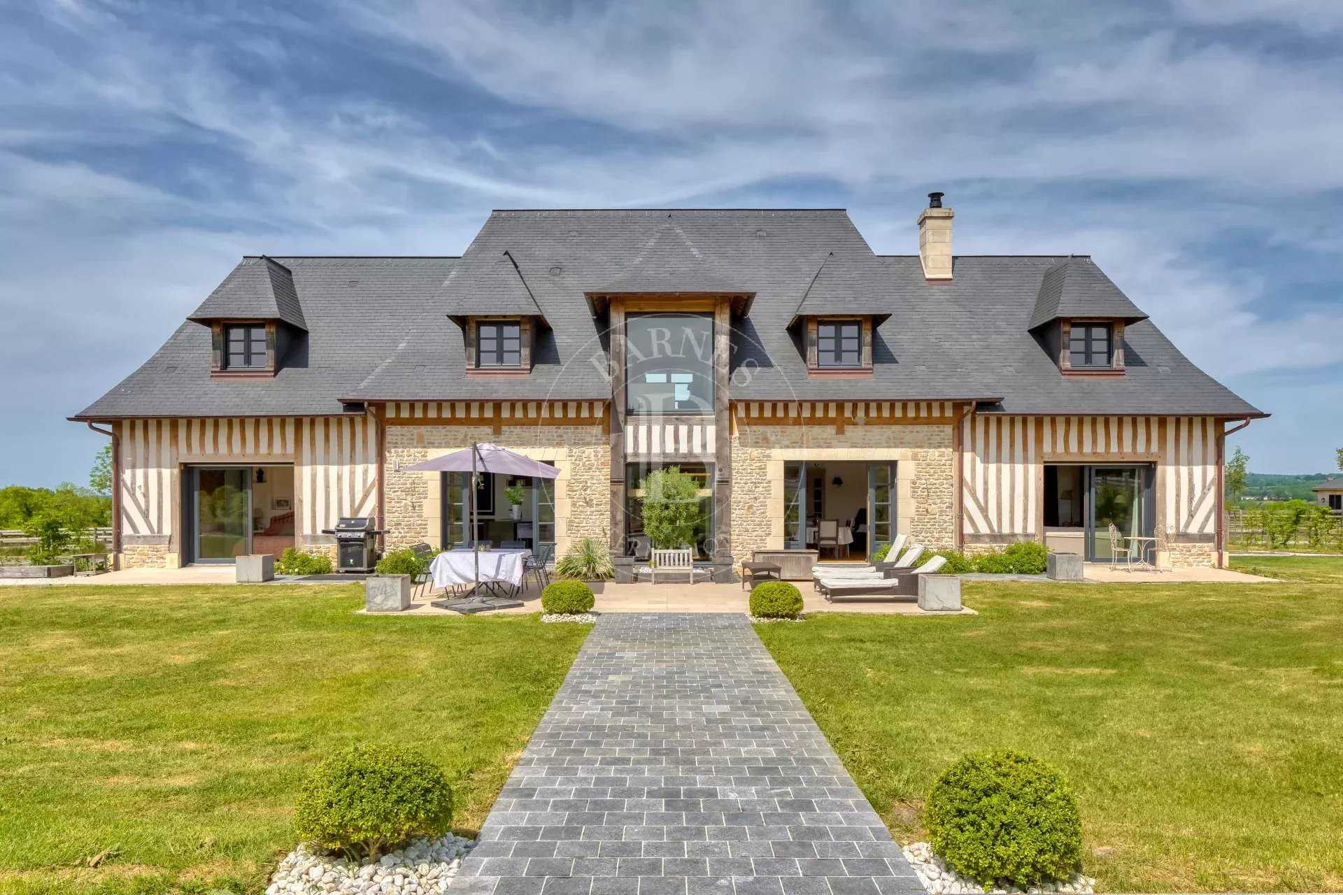 Stud farm Pont-l'Évêque  -  ref 85303123 (picture 2)