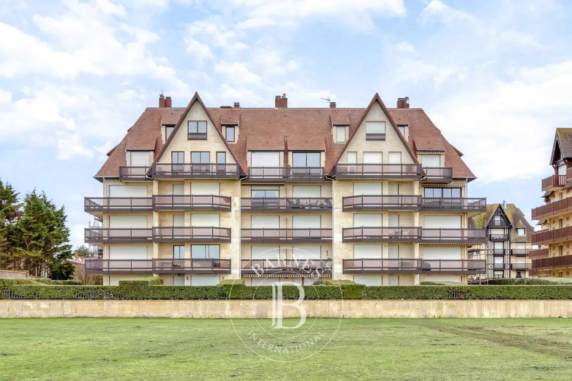 Apartment Deauville  -  ref 86643903 (picture 1)