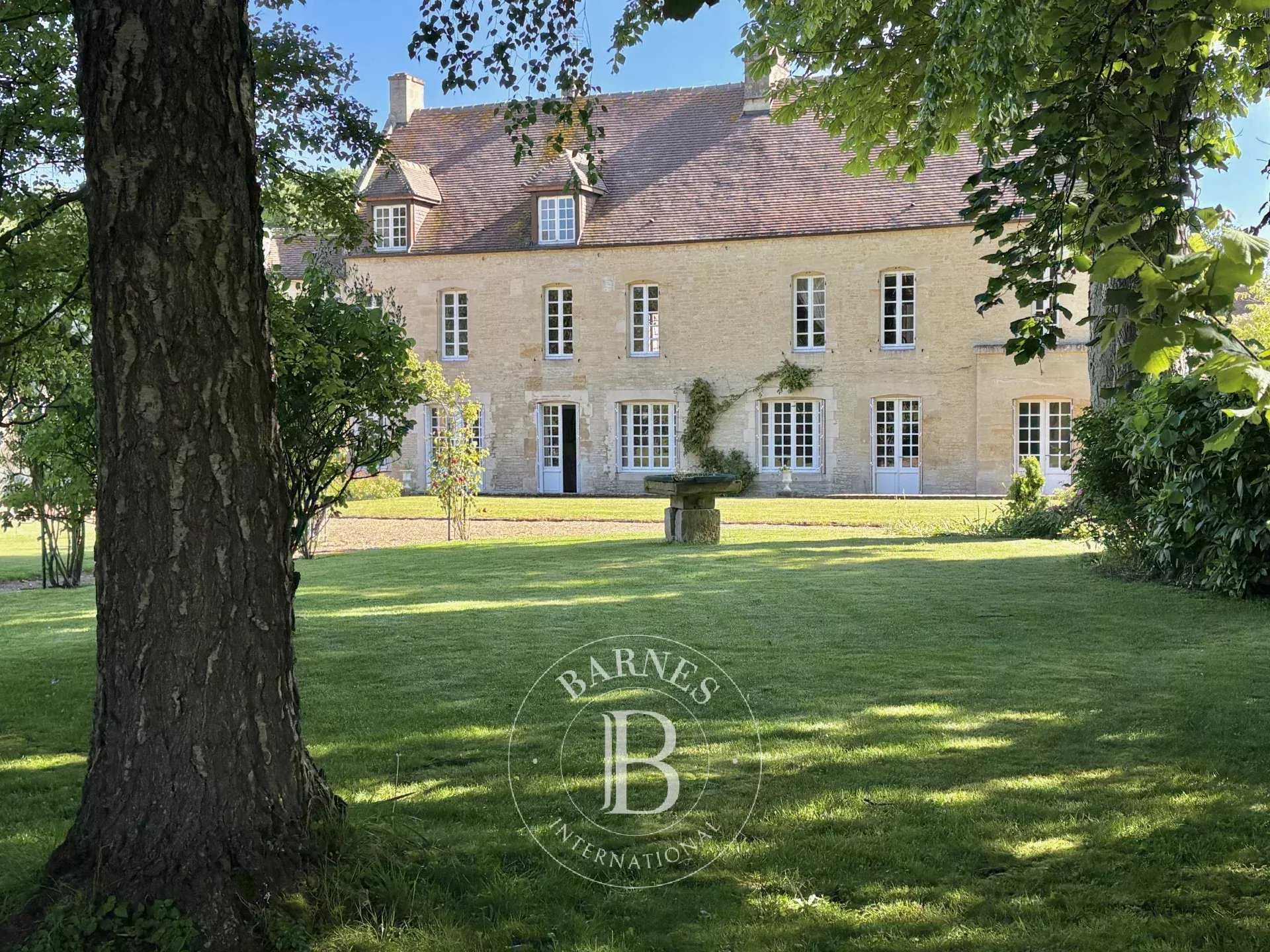 House Mathieu  -  ref 85652894 (picture 2)