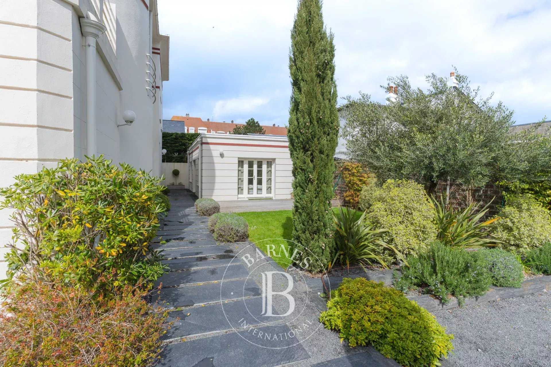 Villa Deauville  -  ref 7417640 (picture 3)