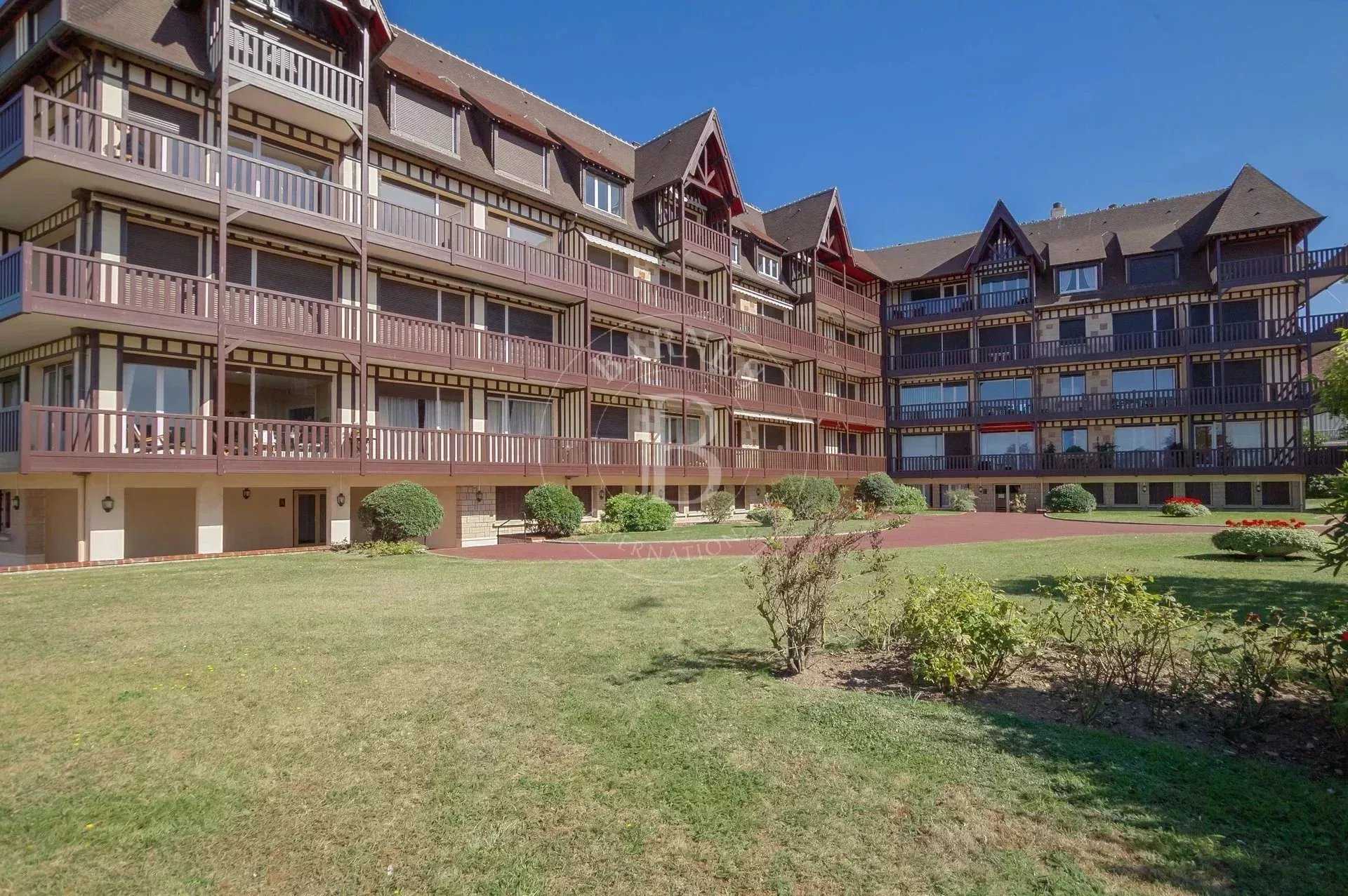 Apartment Deauville  -  ref 85773971 (picture 1)
