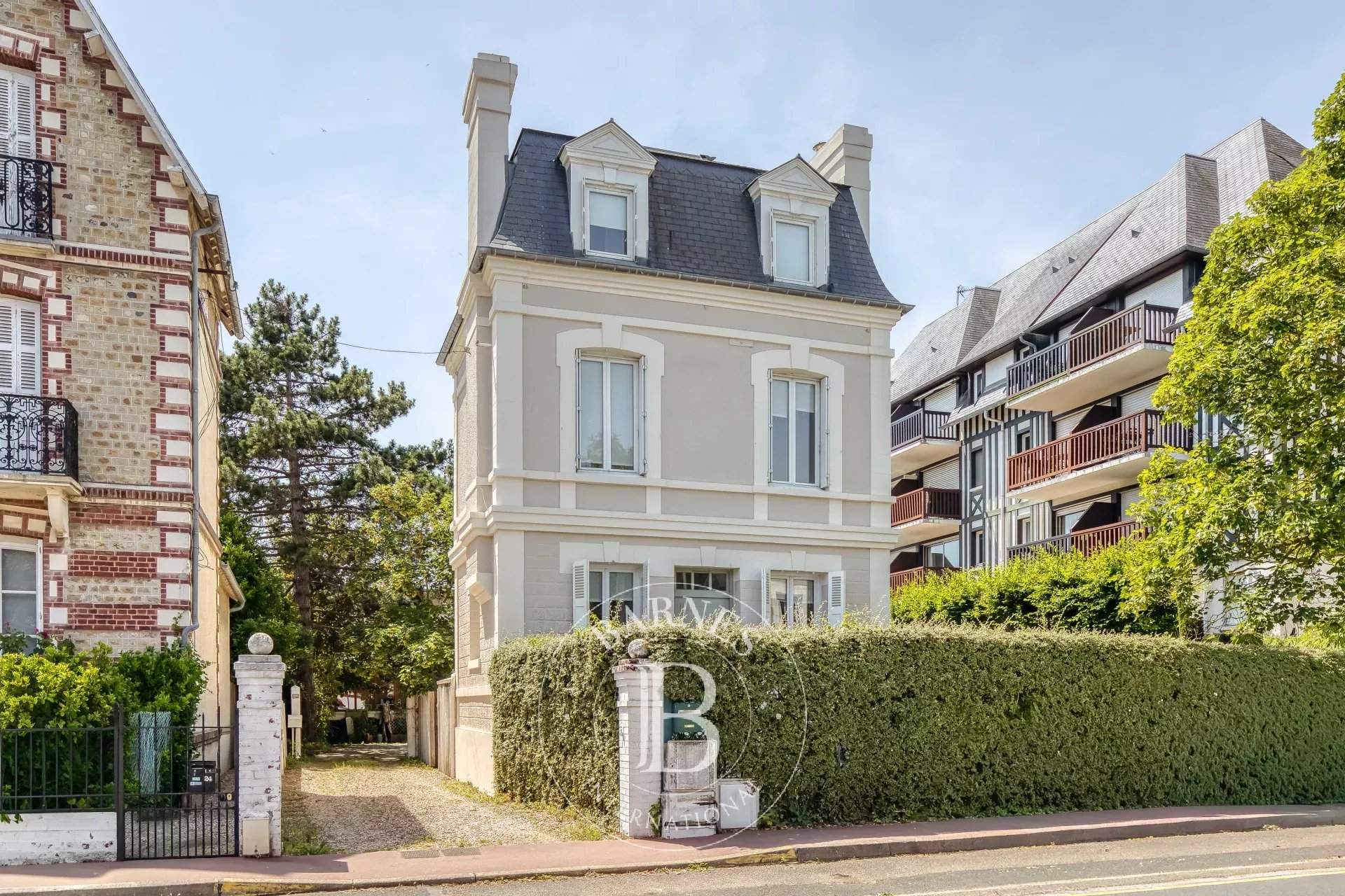 Deauville  - Maison de ville 4 Pi&egrave;ces 3 Chambres - picture 1