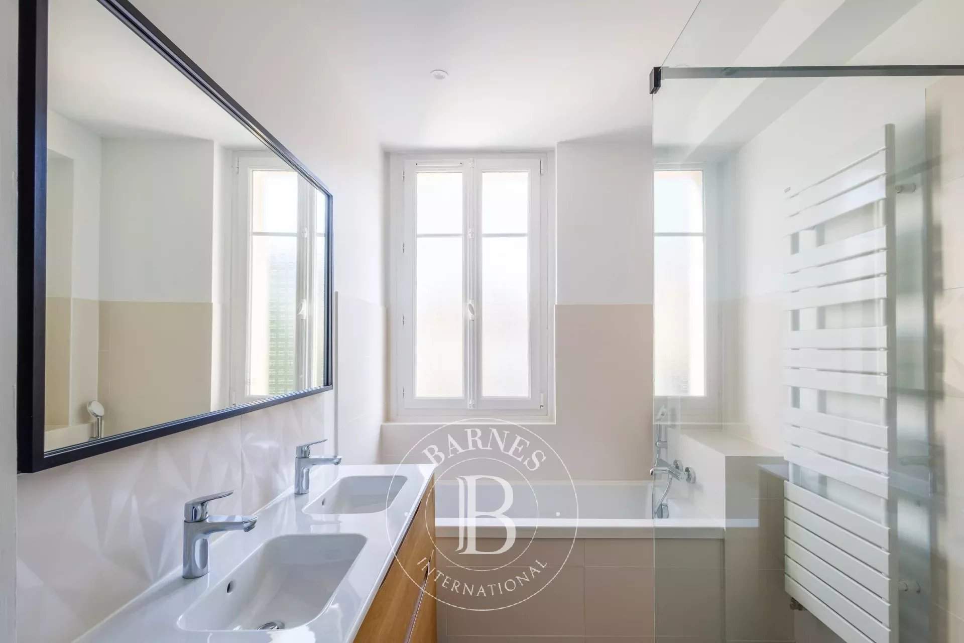 Caen  - Maison 11 Pi&egrave;ces 7 Chambres - picture 6