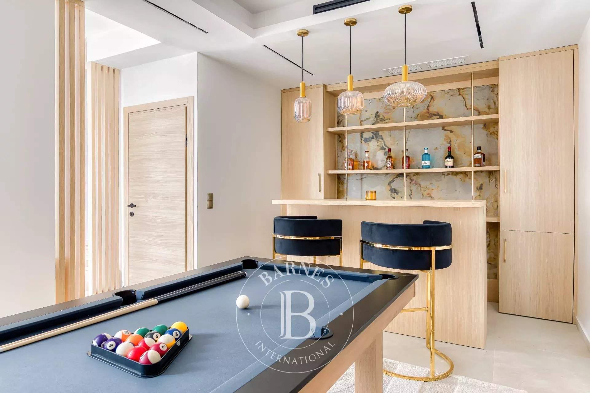 Deauville  - Maison 7 Pièces 5 Chambres - picture 4