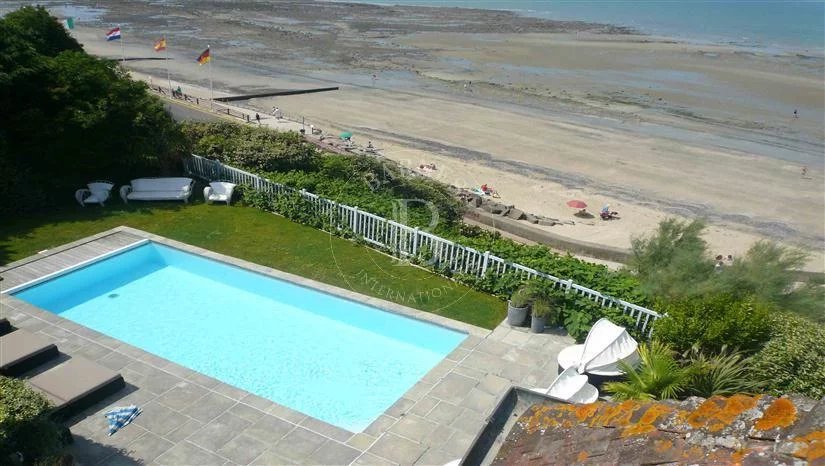 Proche Deauville - Propriété d'exception - 7 chambres - Piscine - accès direct plage picture 3