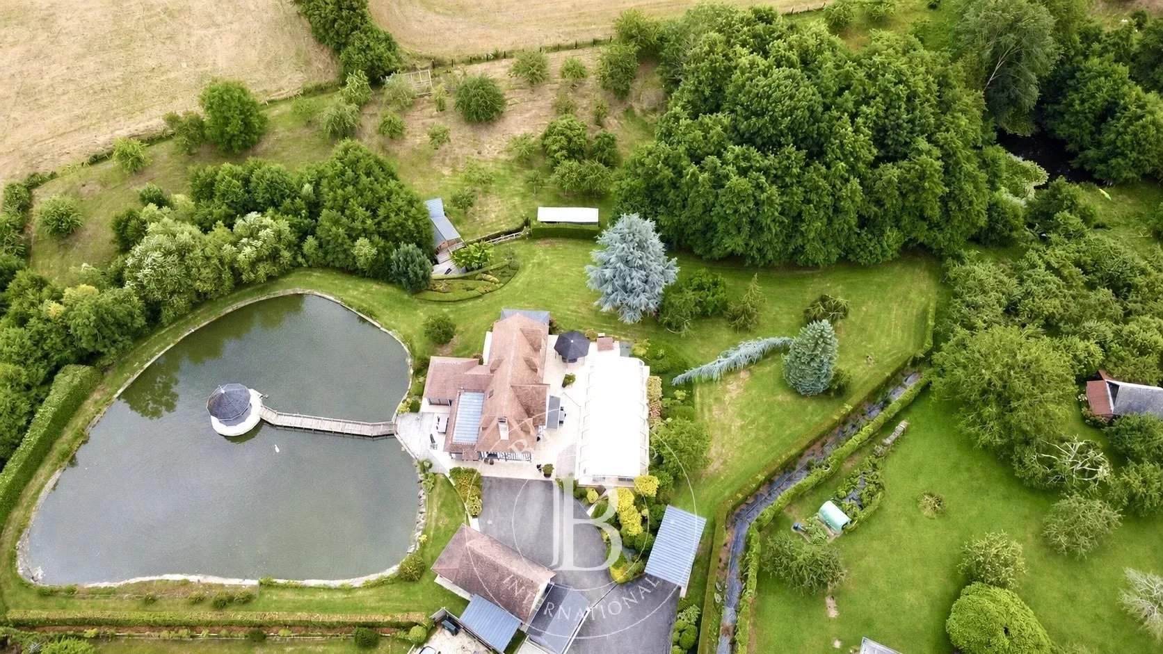 Clarbec  - Property  - picture 10