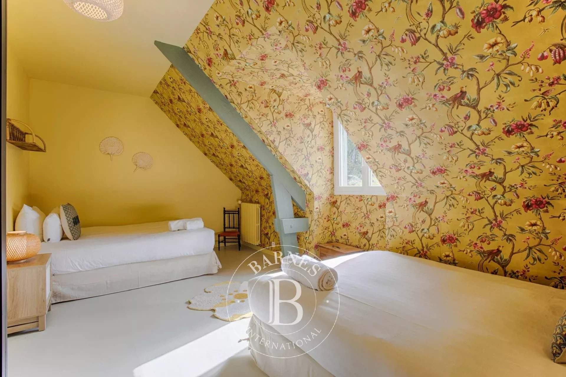 Saint-Étienne-la-Thillaye  - Property 6 Bedrooms - picture 12