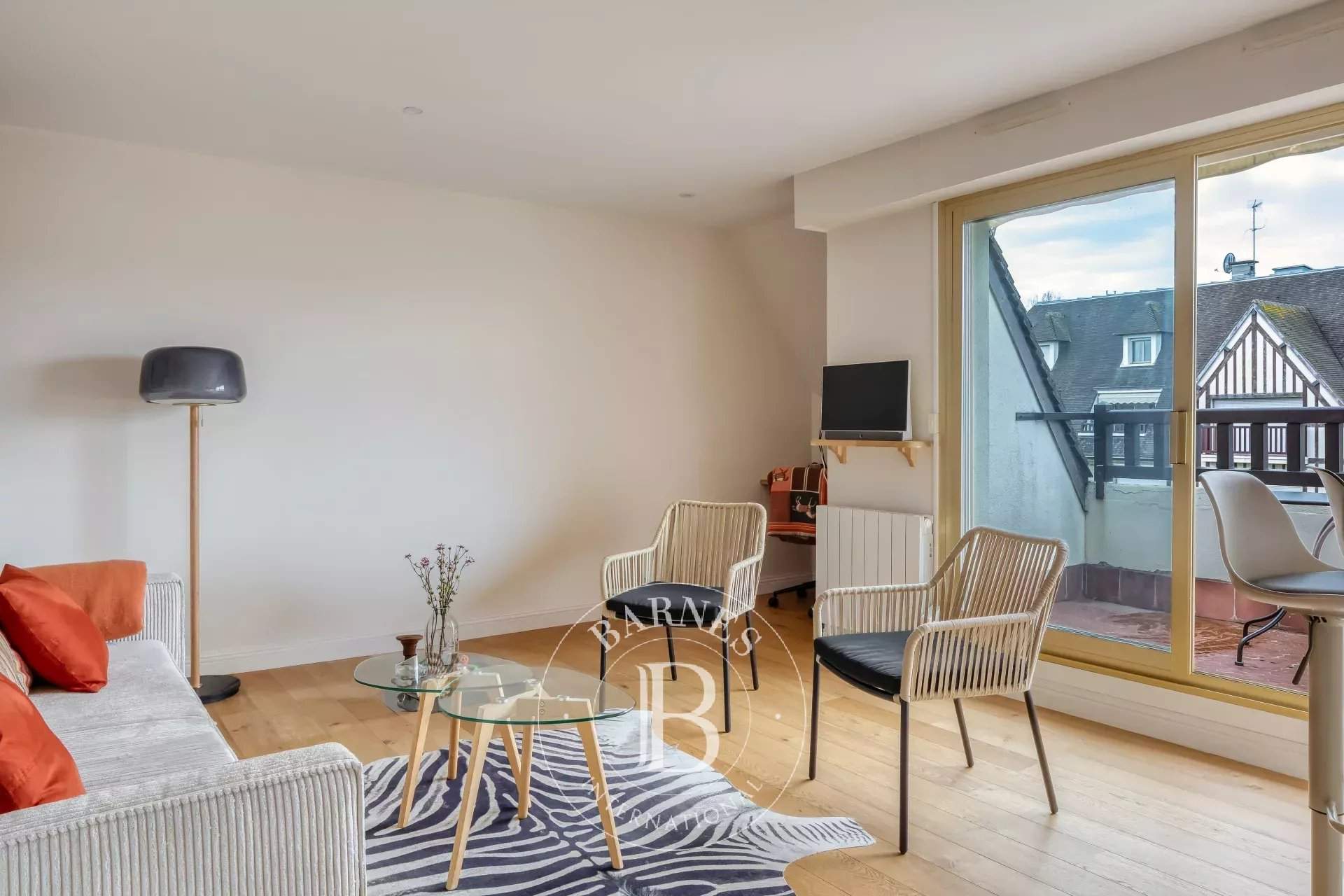 Benerville-sur-Mer  - Appartement 2 Pi&egrave;ces, 1 Chambre - picture 1