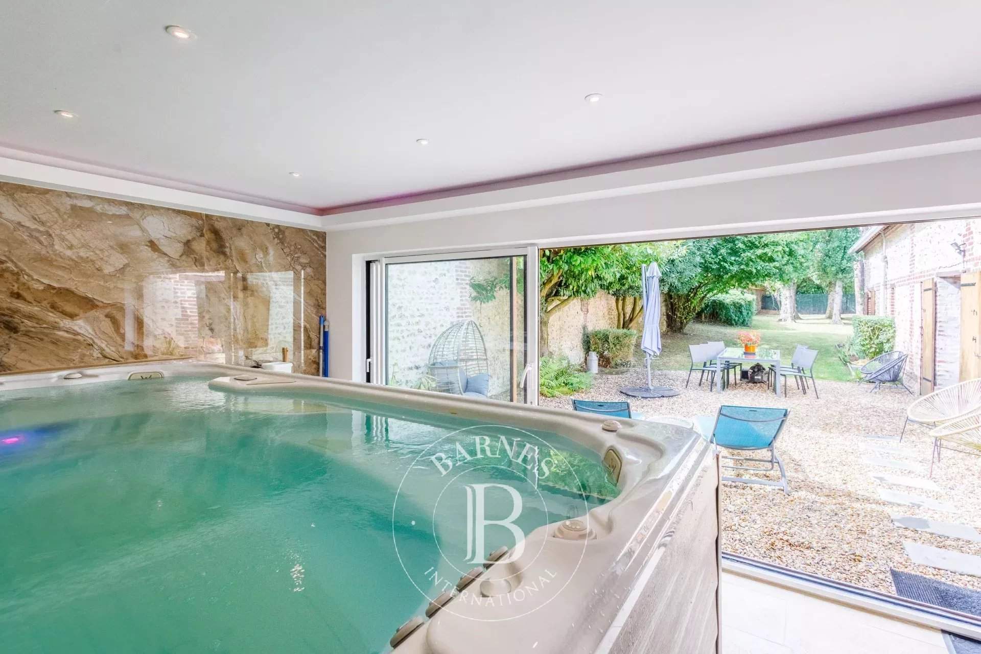 Honfleur  - Property 8 Bedrooms - picture 13