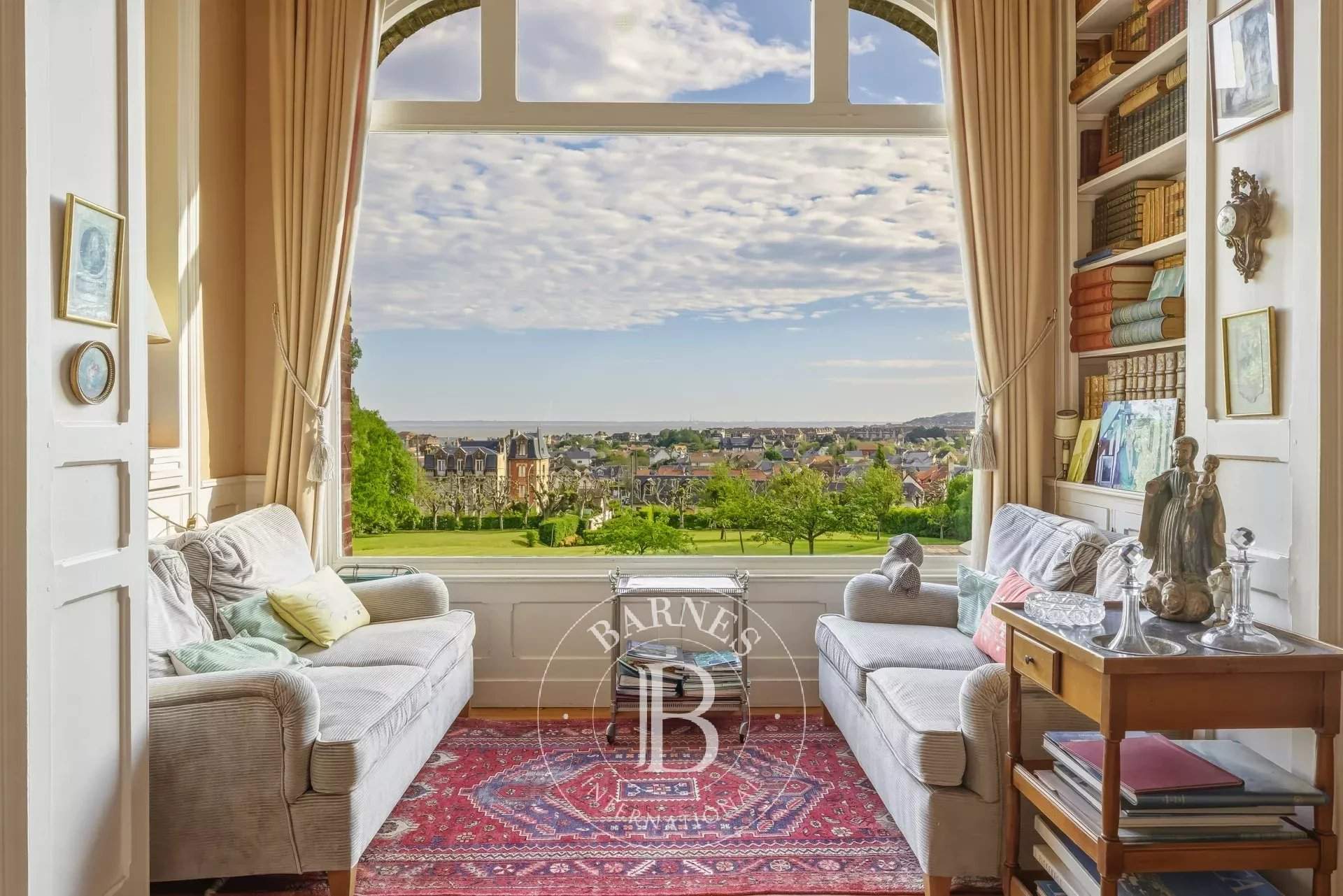 Villers-sur-Mer  - Villa 10 Pi&egrave;ces - picture 5