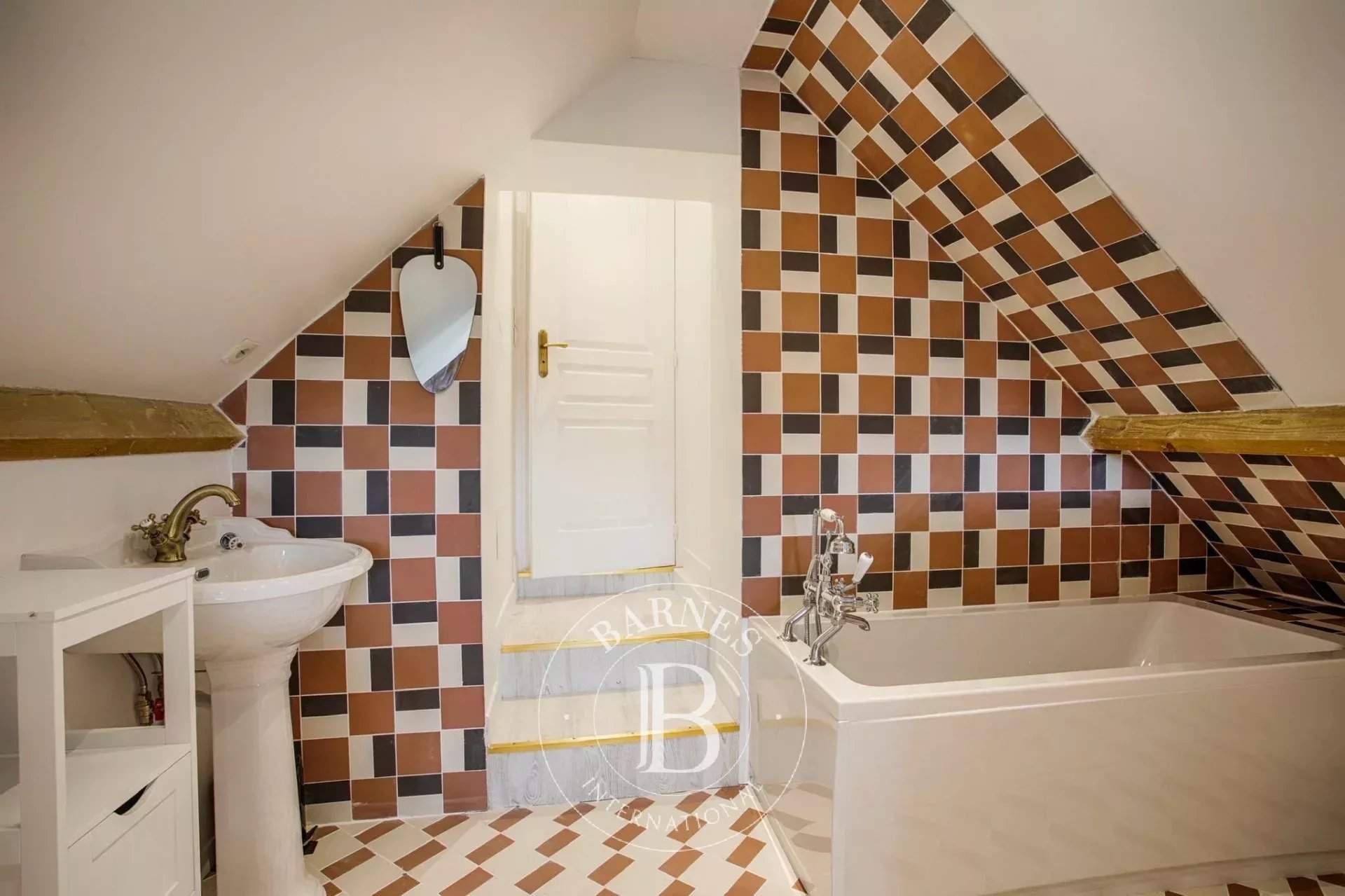 Saint-Étienne-la-Thillaye  - Property 6 Bedrooms - picture 10