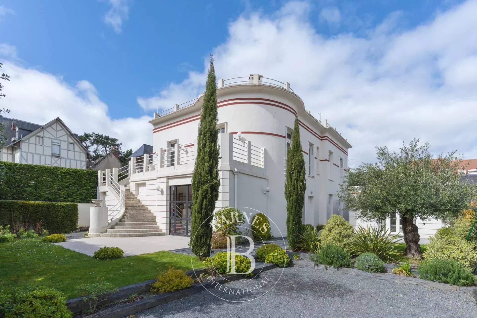 Deauville  - Villa 10 Pi&egrave;ces 7 Chambres - picture 1