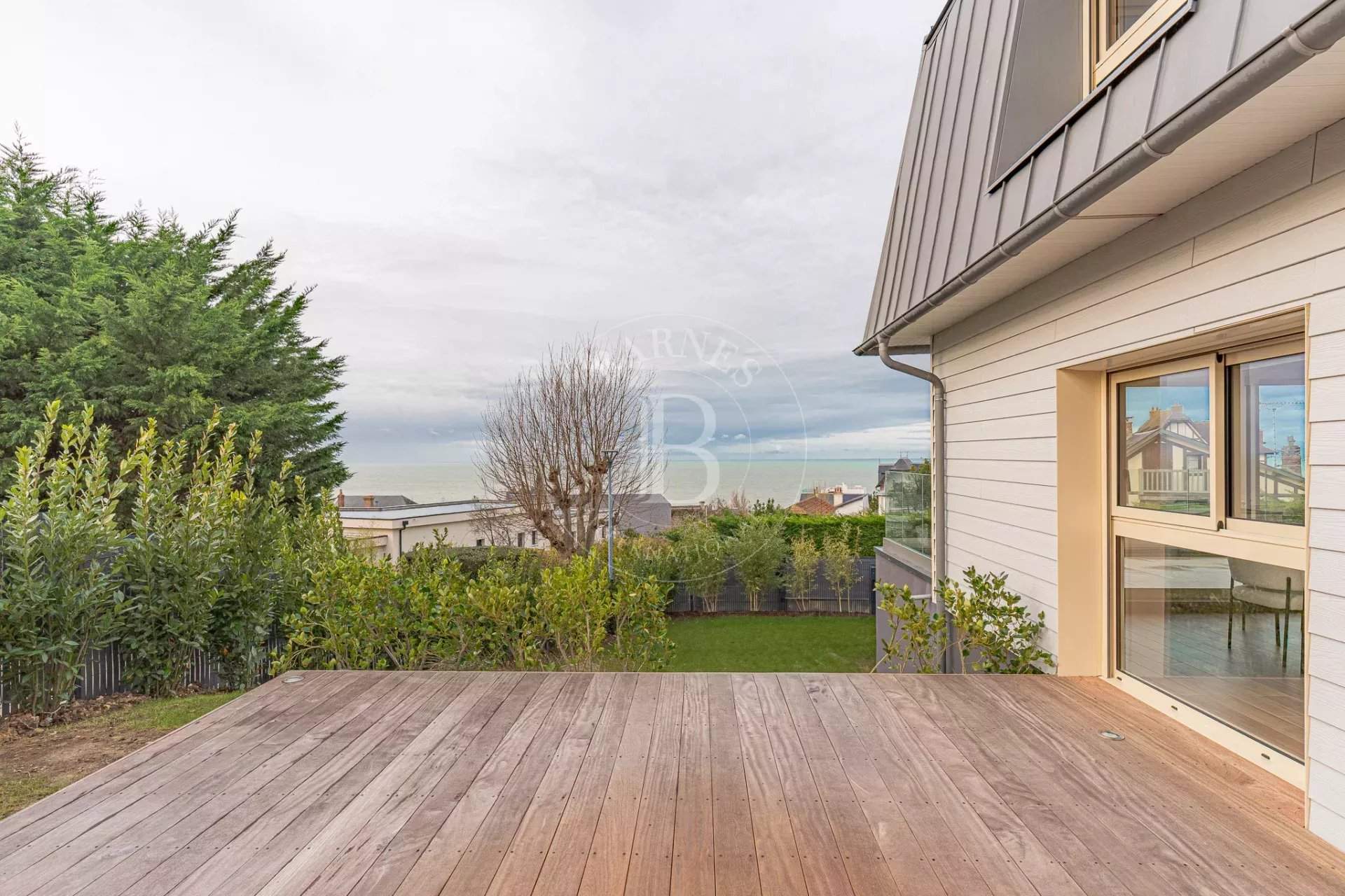 Benerville-sur-Mer  - Property 4 Bedrooms - picture 14