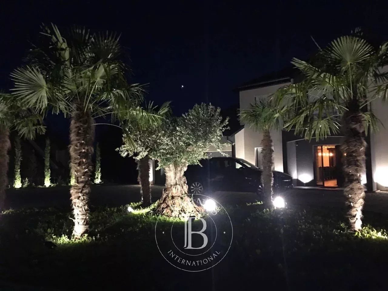 Deauville  - Maison 8 Pi&egrave;ces 5 Chambres - picture 17