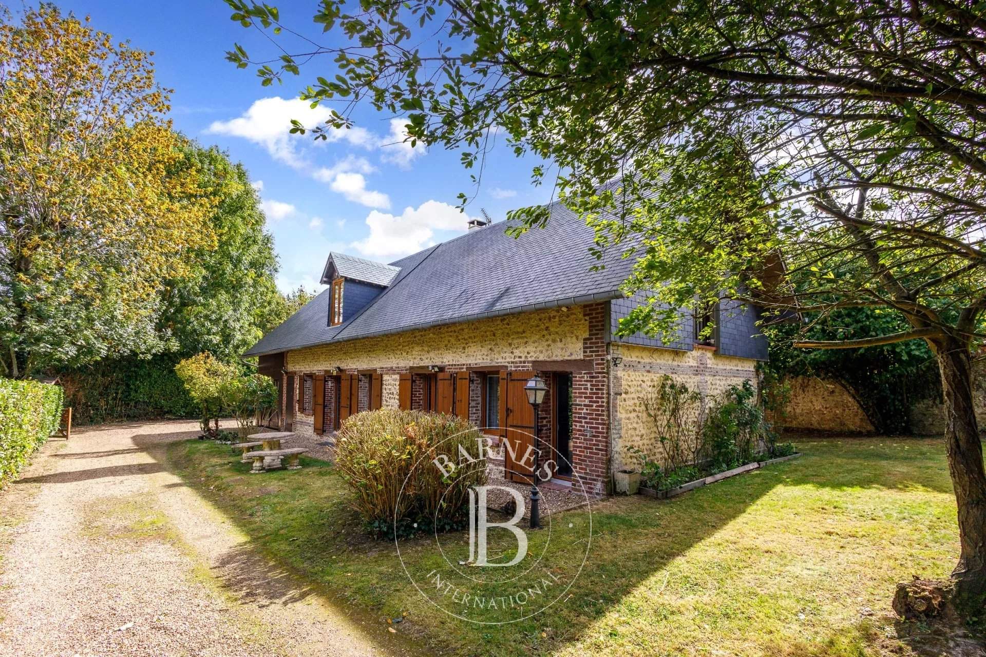 Honfleur  - Property 8 Bedrooms - picture 2