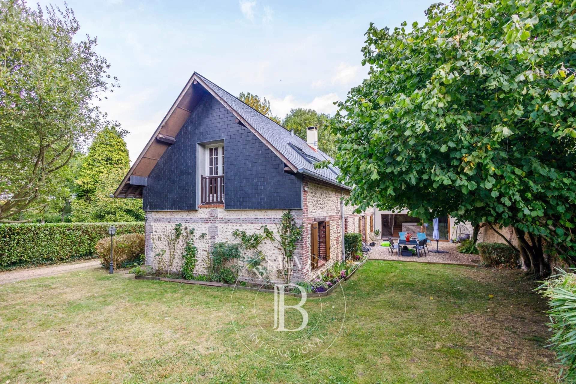 Honfleur  - Property 8 Bedrooms - picture 9