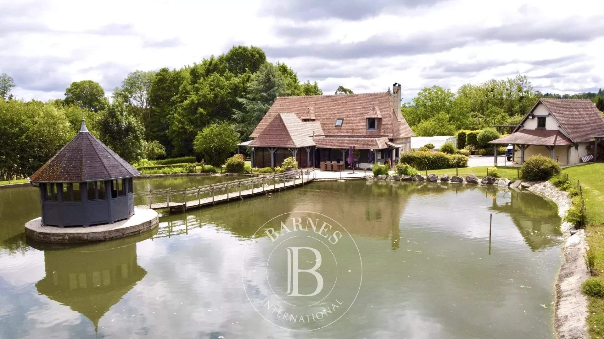 Clarbec  - Property  - picture 1