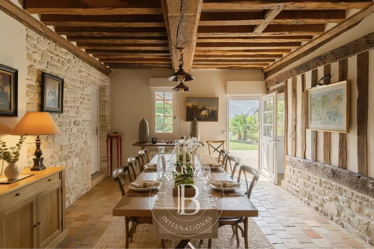 PROPERTY AND GUEST HOUSE - 10 GUESTS - BONNEVILLE SUR TOUQUES picture 4