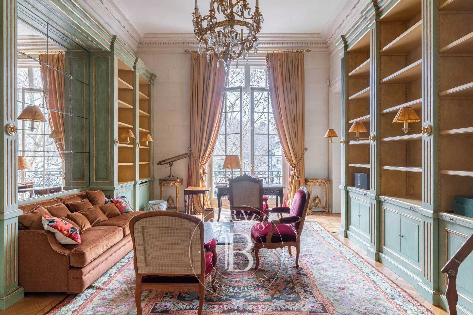 Paris  - Piso 5 Cuartos 2 Habitaciones