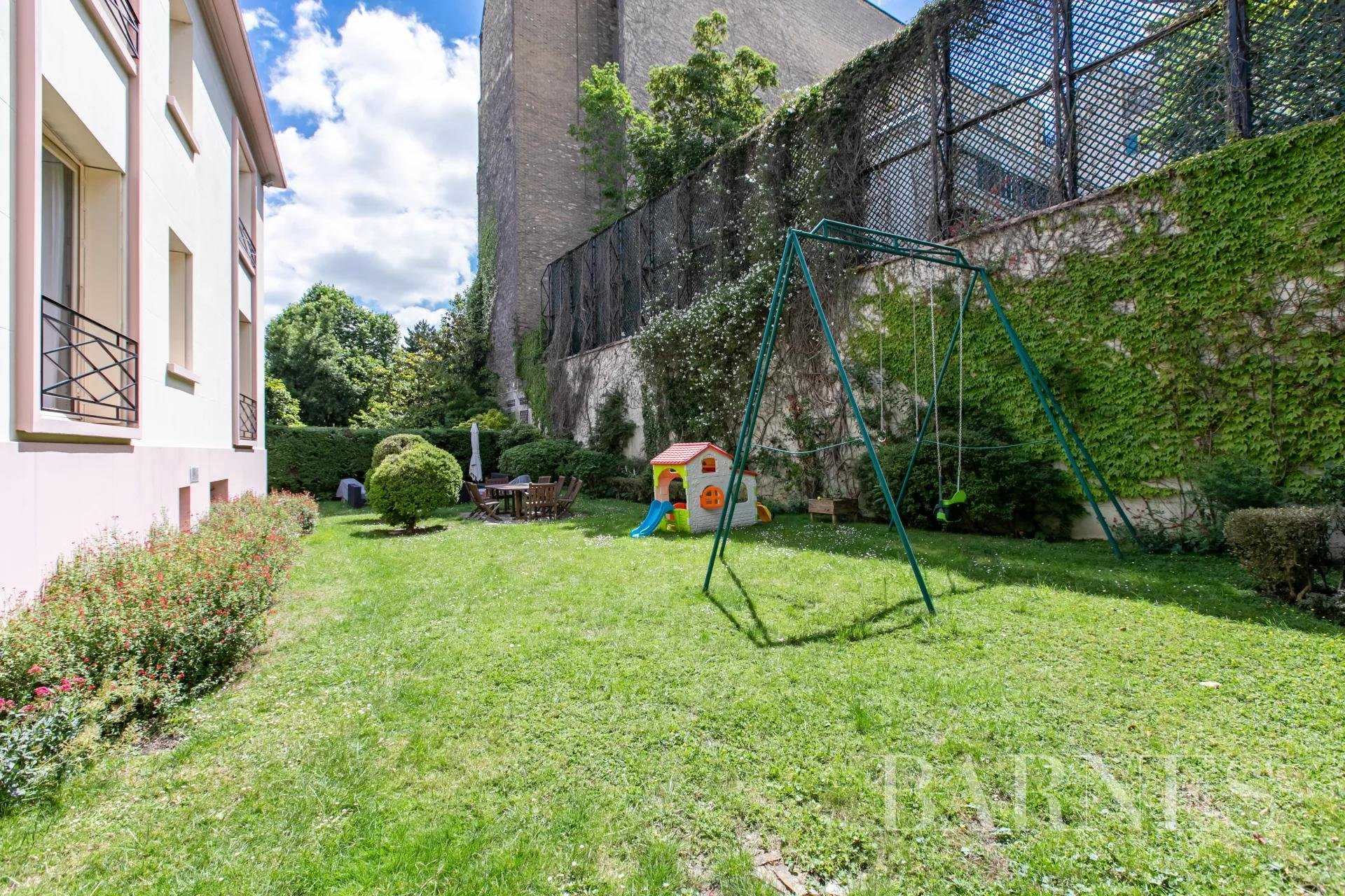 Neuilly-sur-Seine  - House 6 Bedrooms